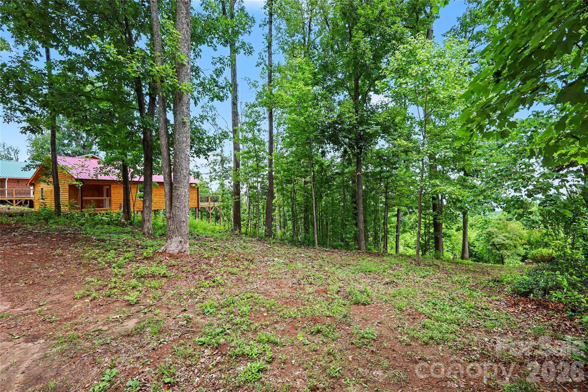 main property photo 31