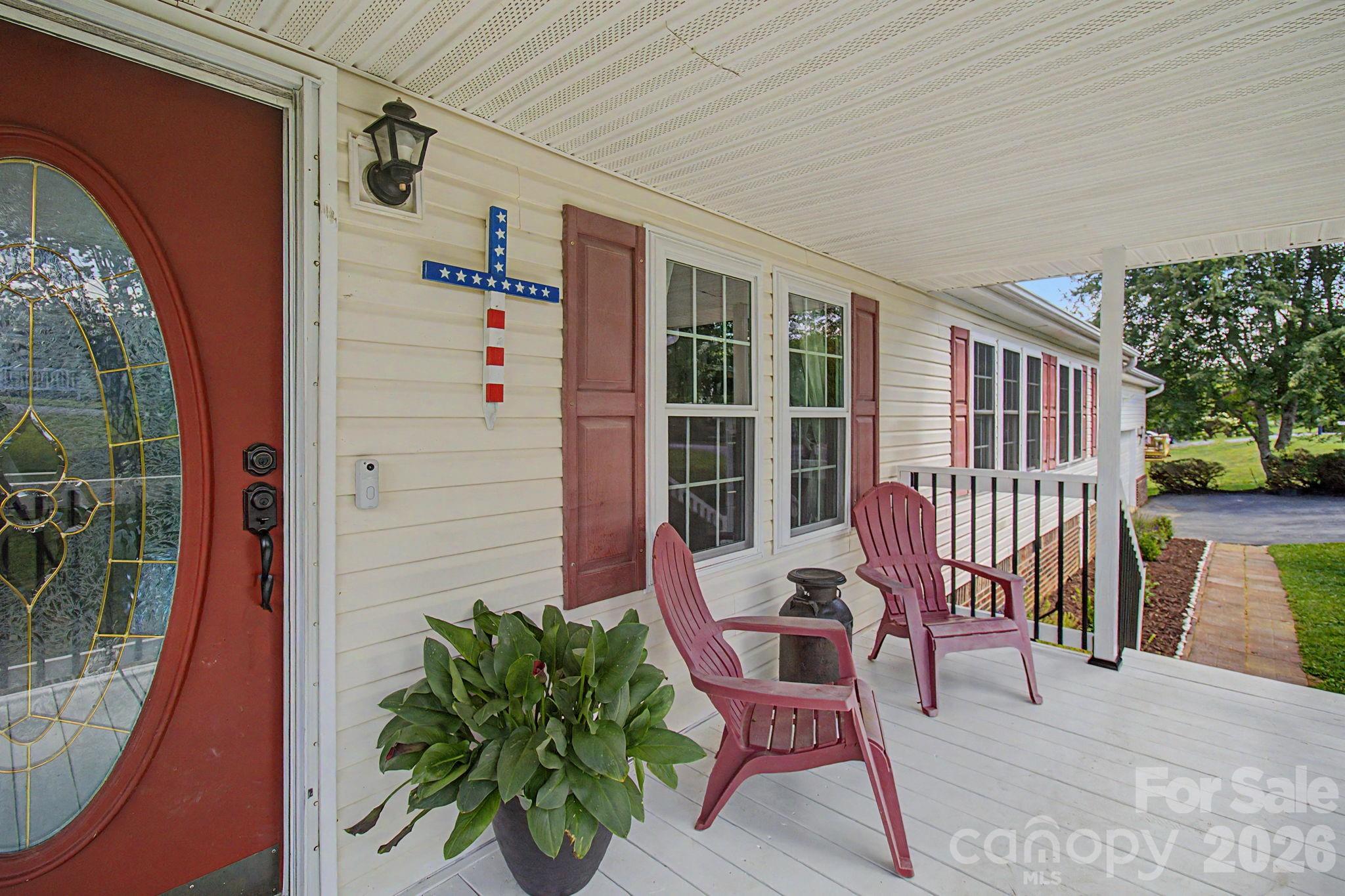 main property photo 24