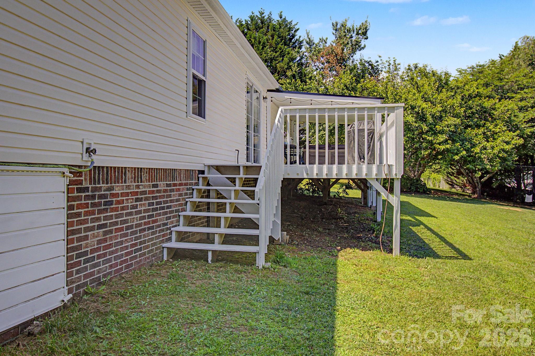 main property photo 29