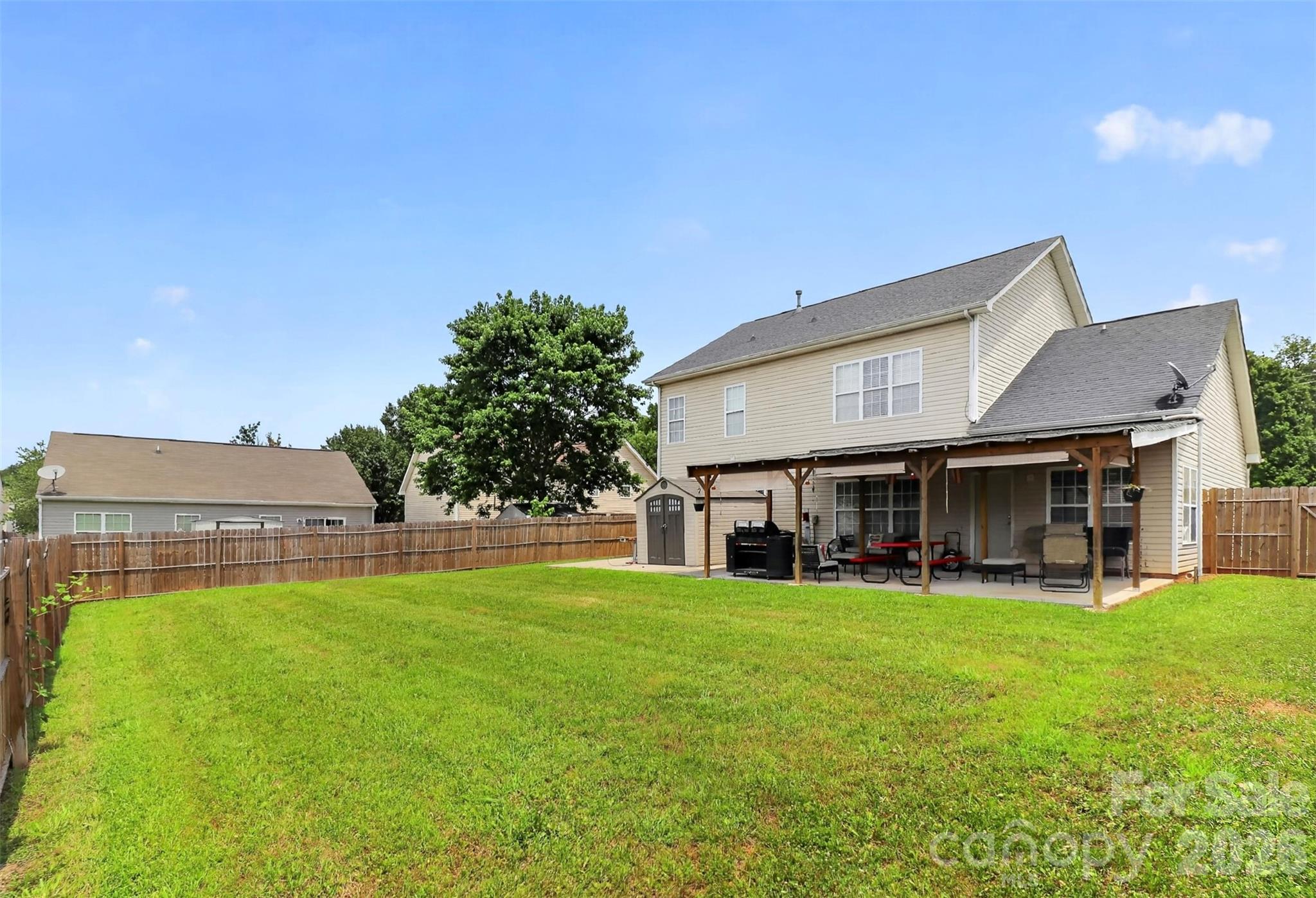 main property photo 41