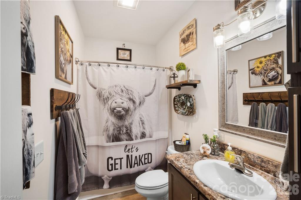 main property photo 12