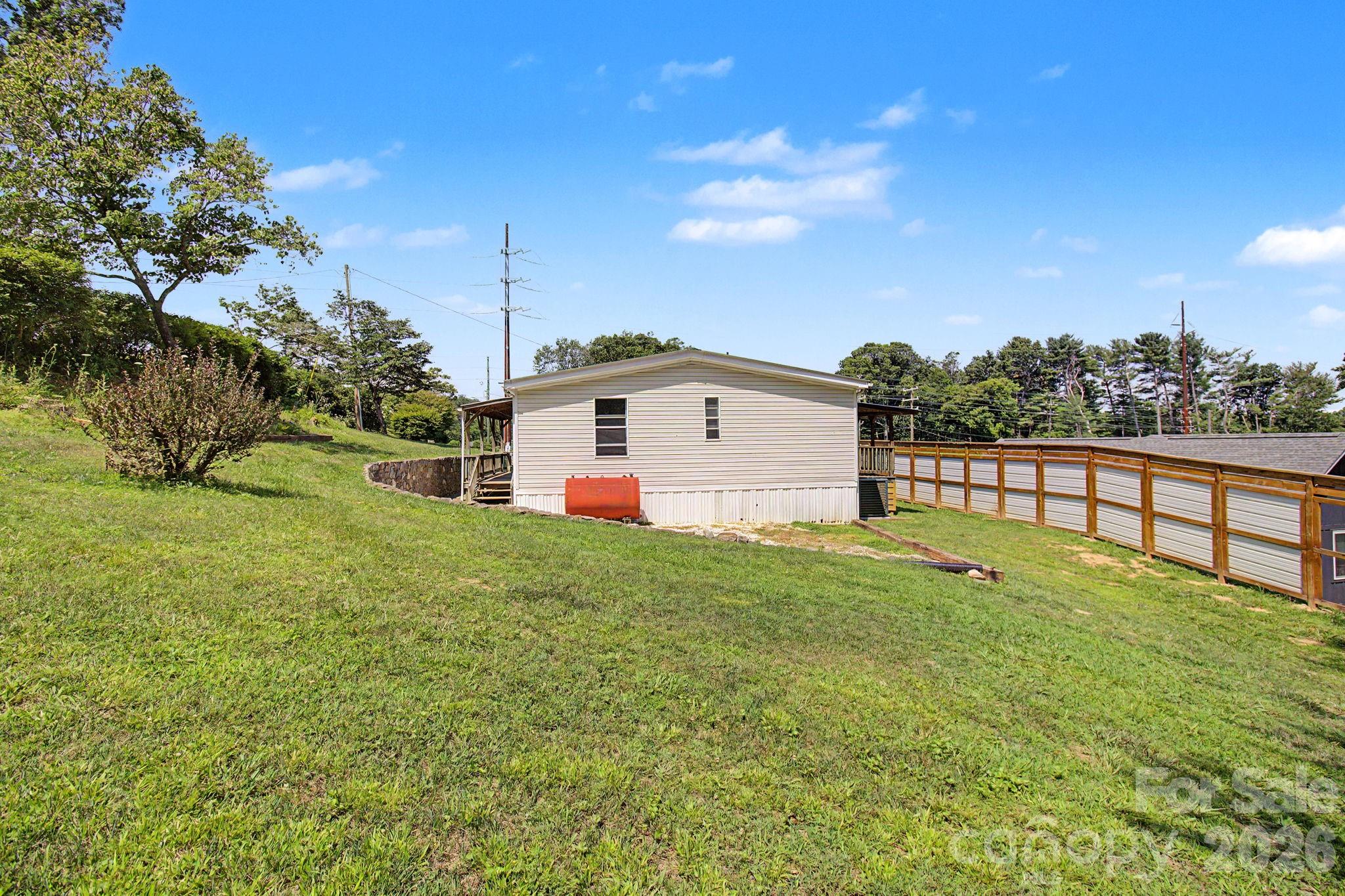 main property photo 37