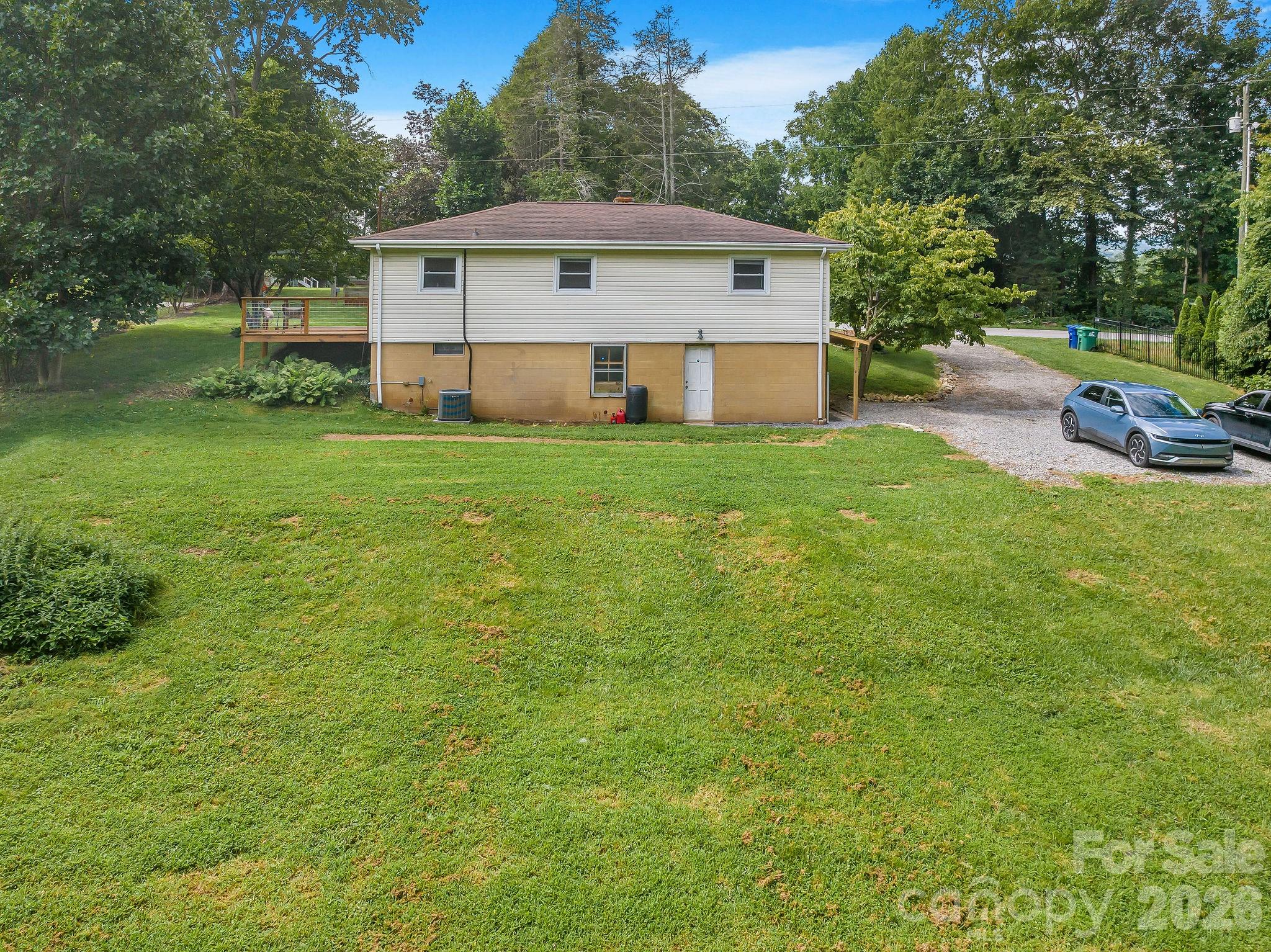 main property photo 33