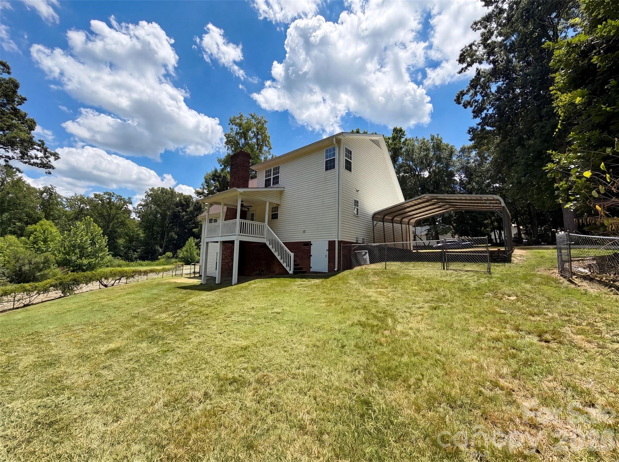 main property photo 21