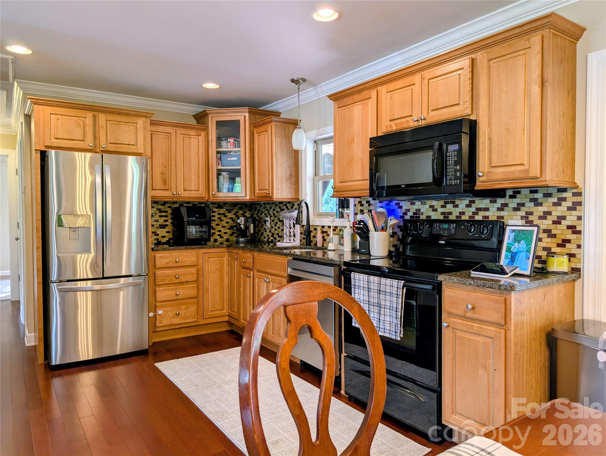 main property photo 12