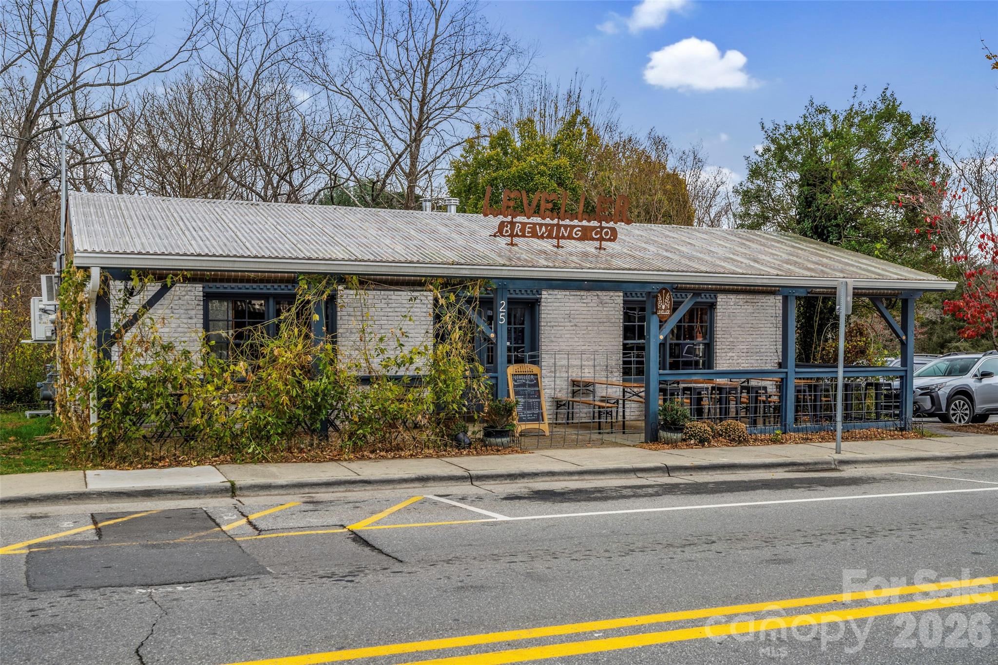 main property photo 33
