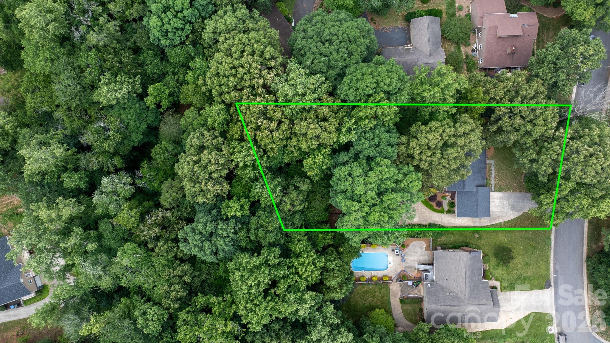 main property photo 45