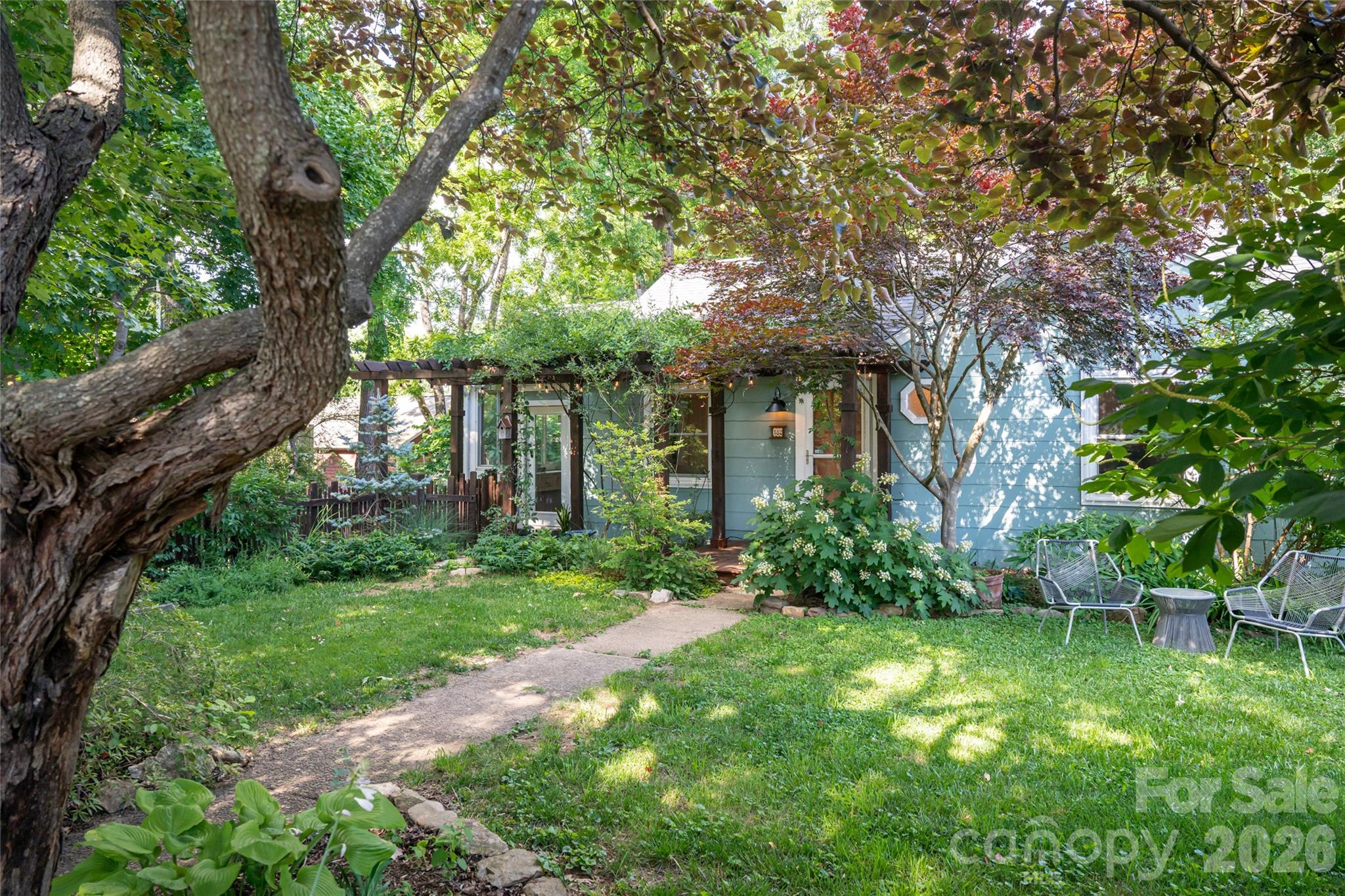 main property photo 38
