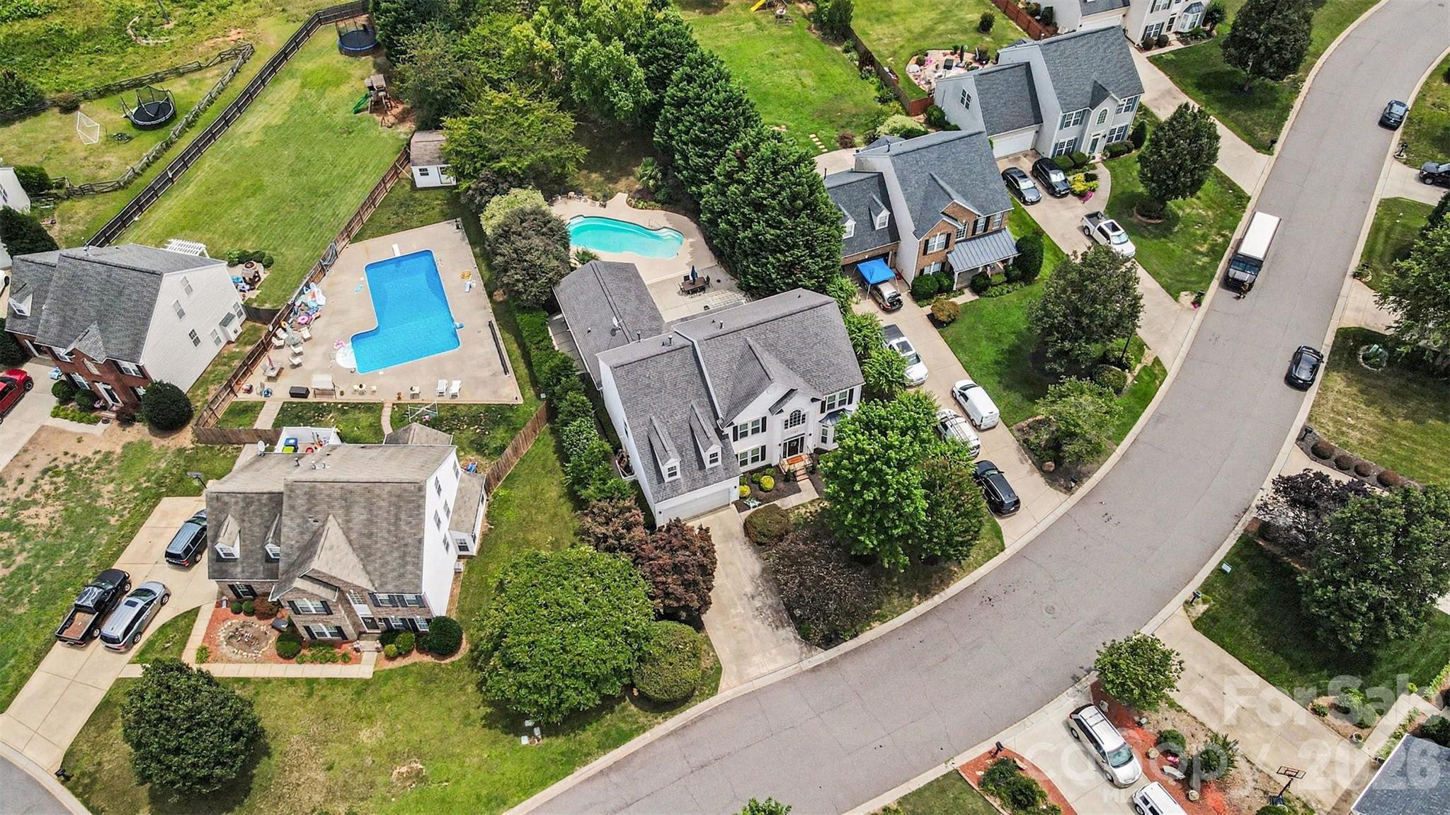 main property photo 44