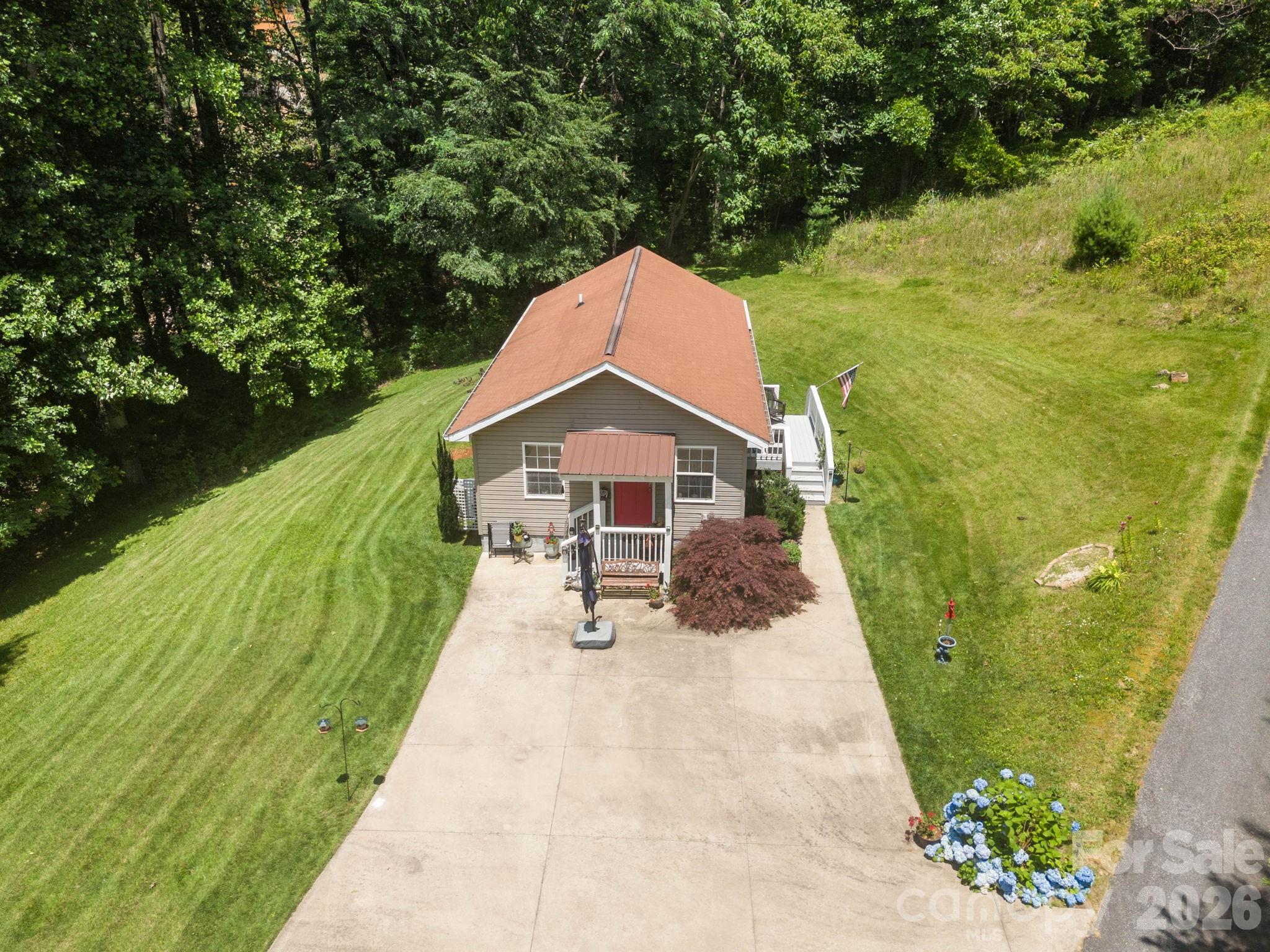 main property photo 38