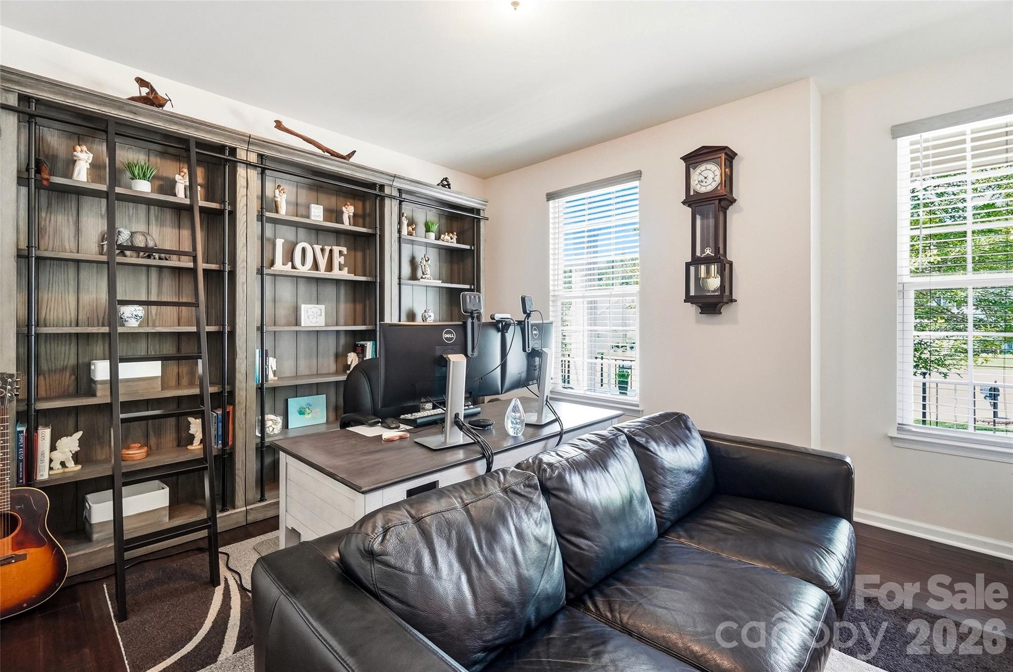 main property photo 12