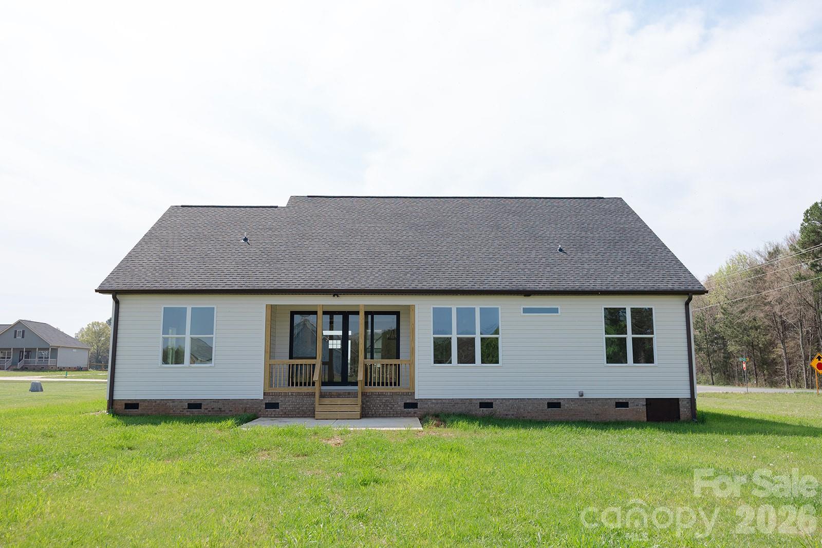main property photo 37
