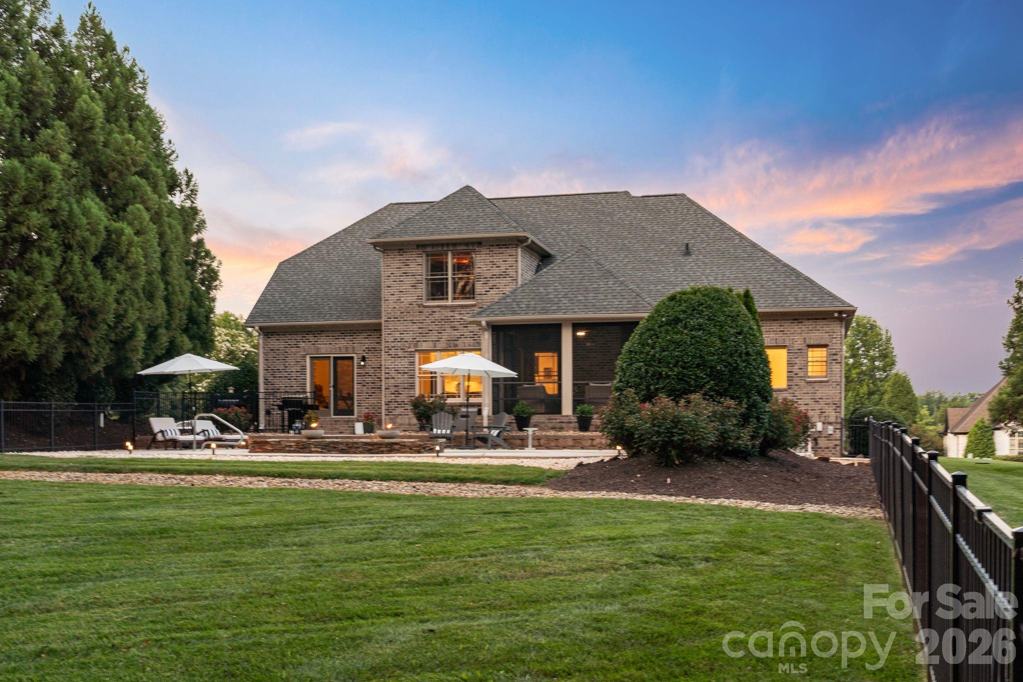 main property photo 44