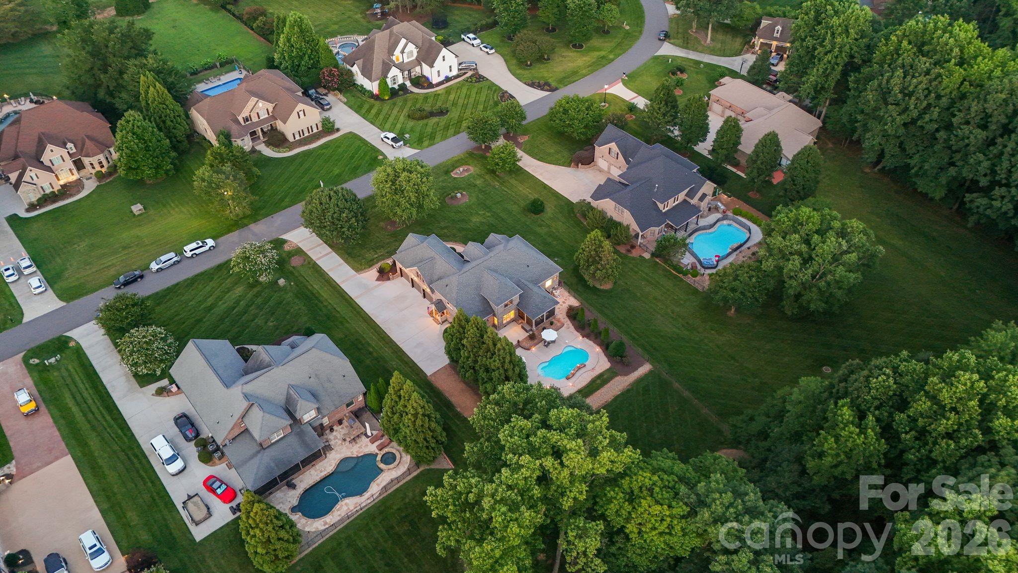 main property photo 45