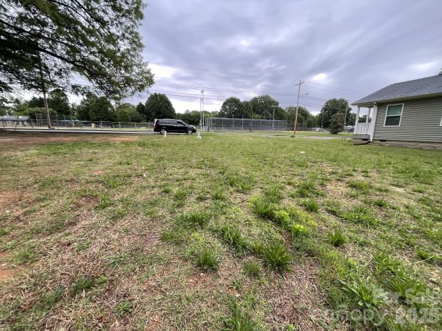main property photo 7