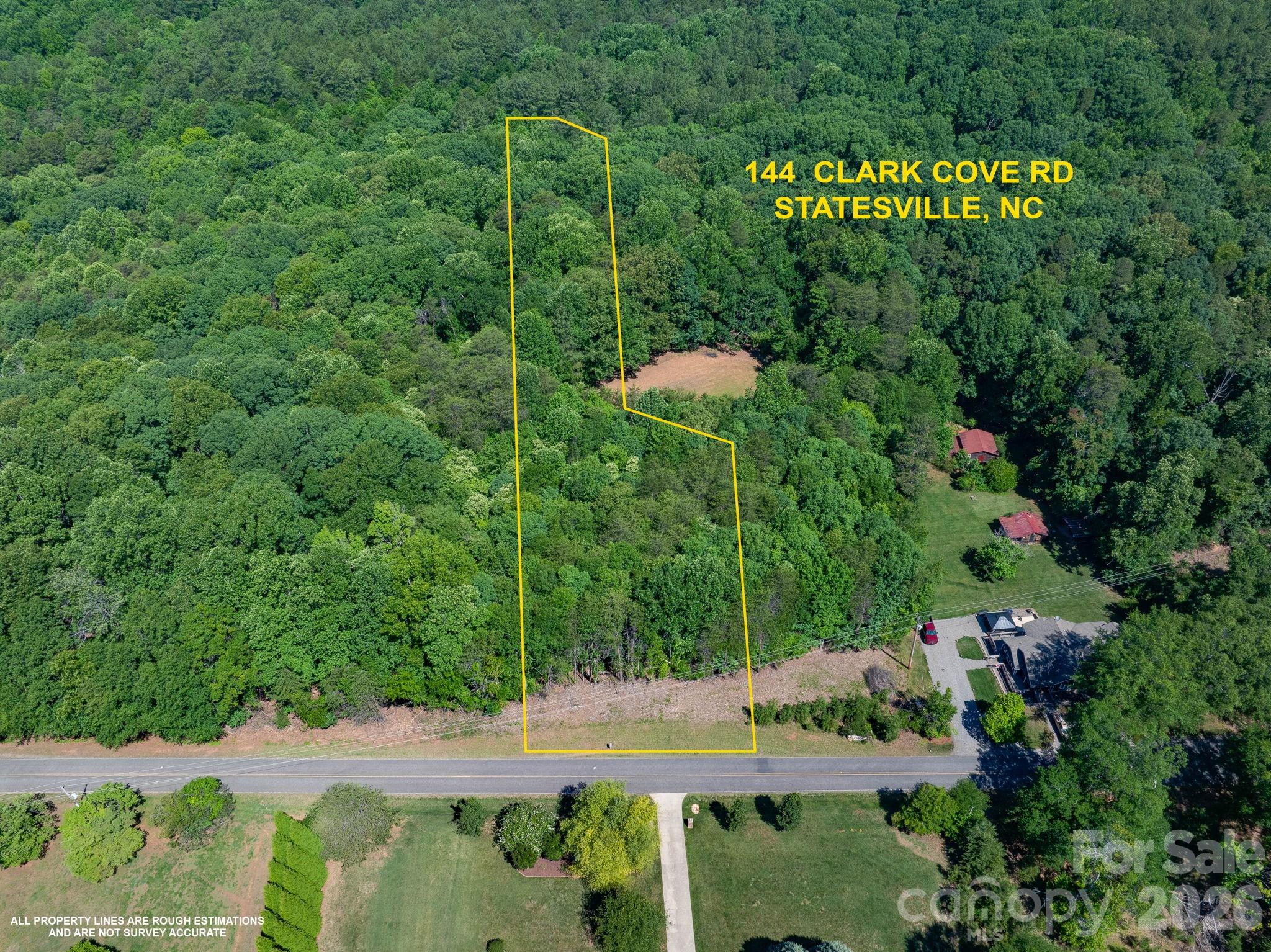 main property photo 4