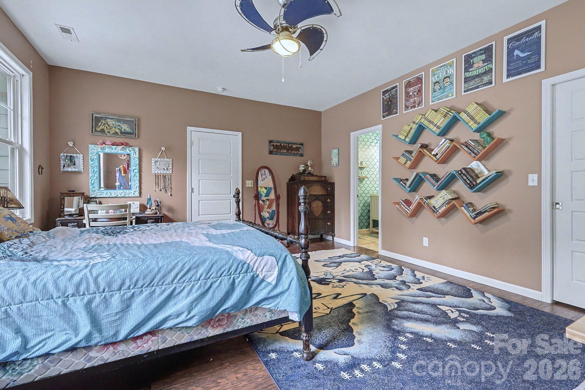 main property photo 35
