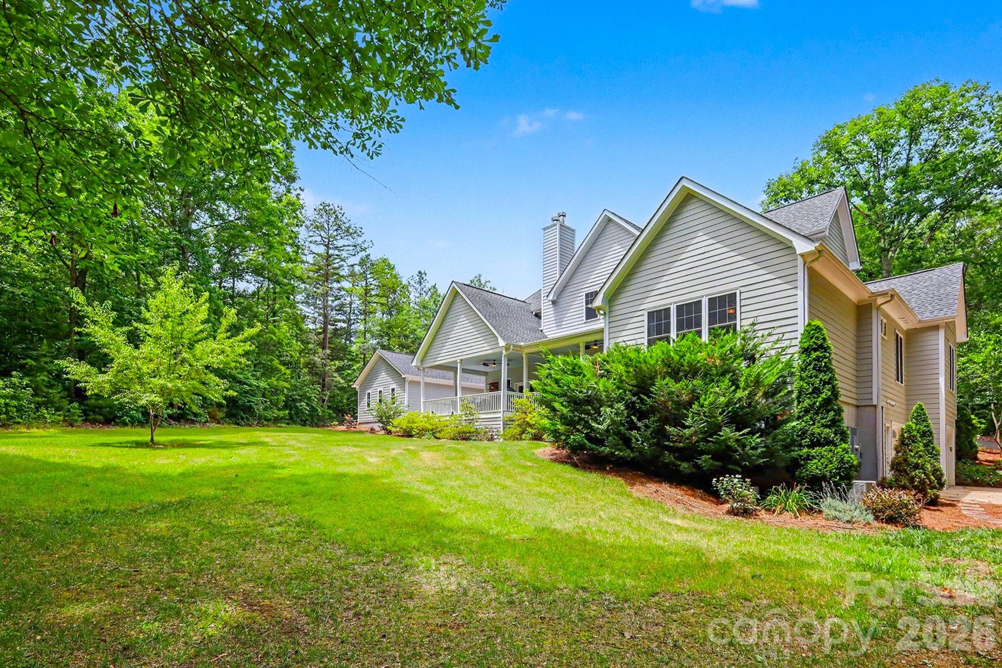 main property photo 40