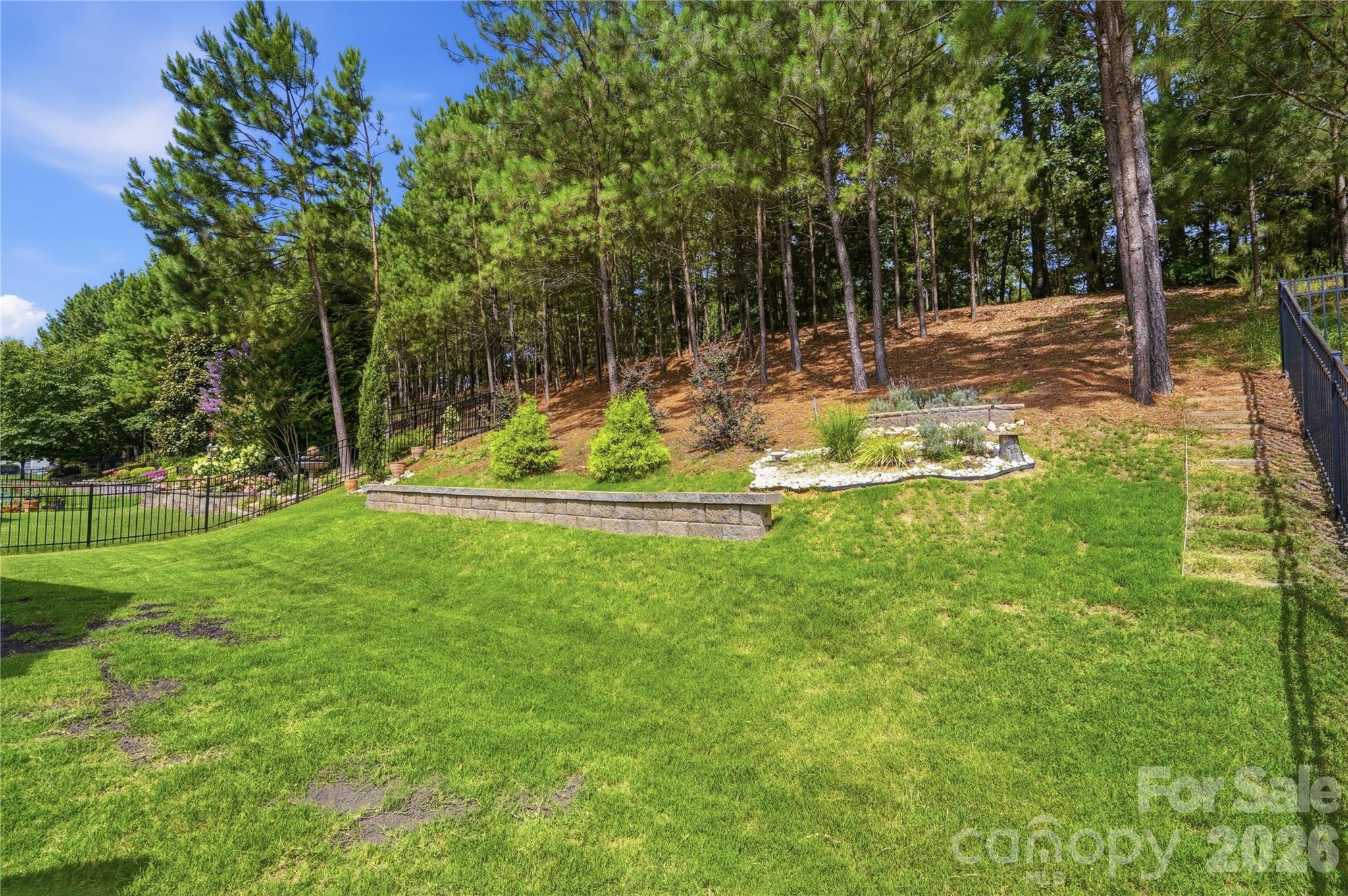 main property photo 43
