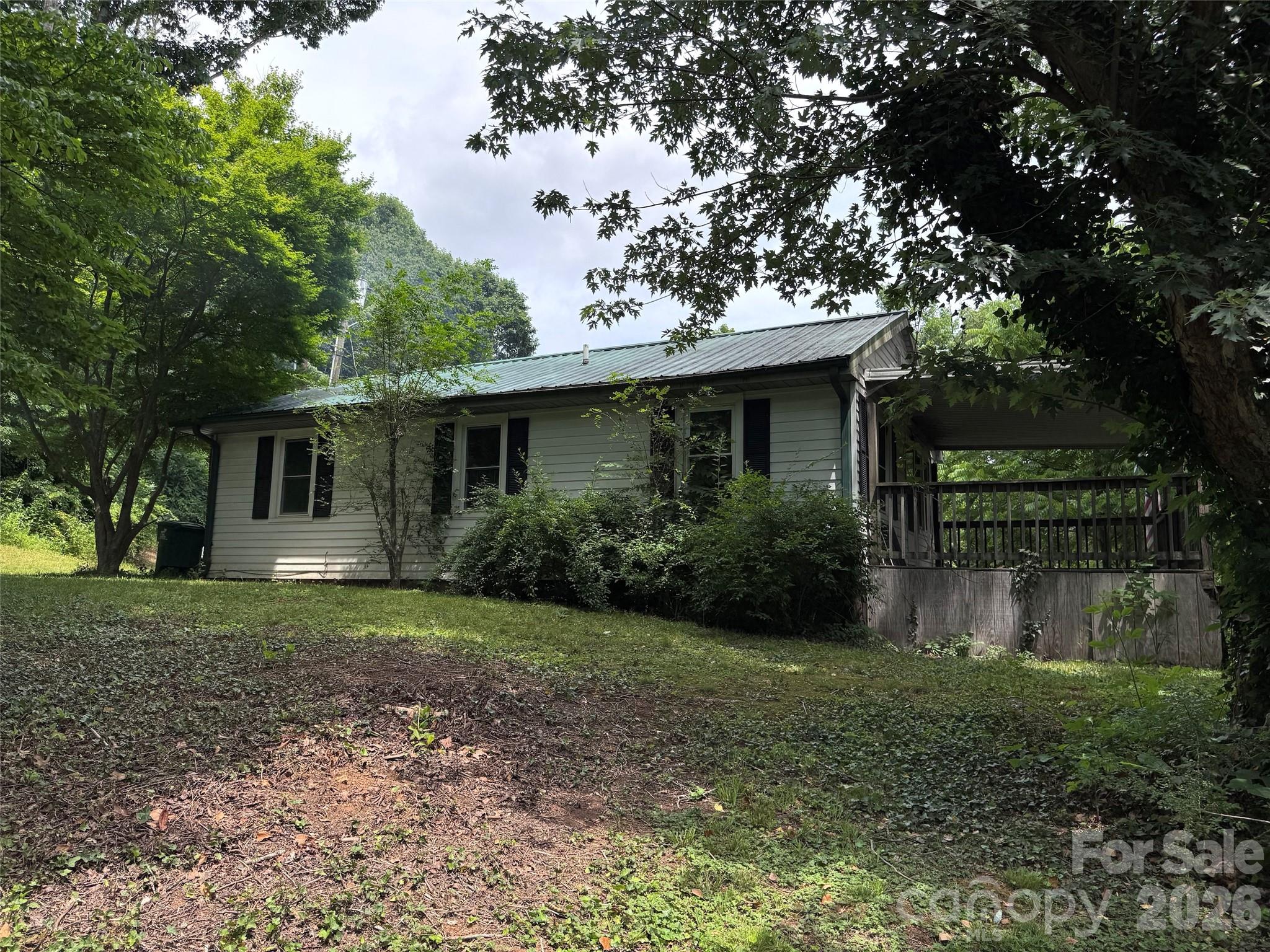 main property photo 19