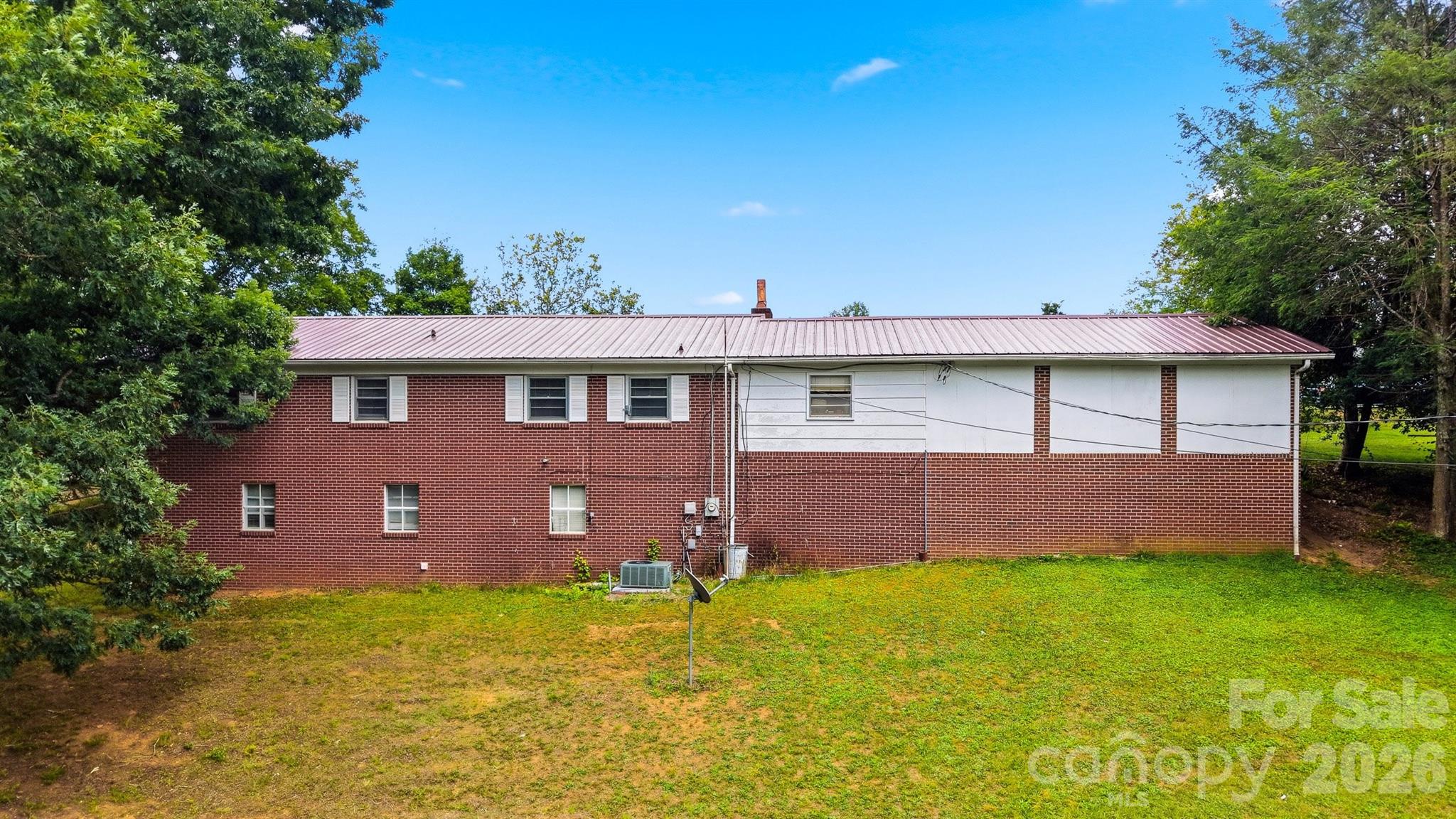 main property photo 25