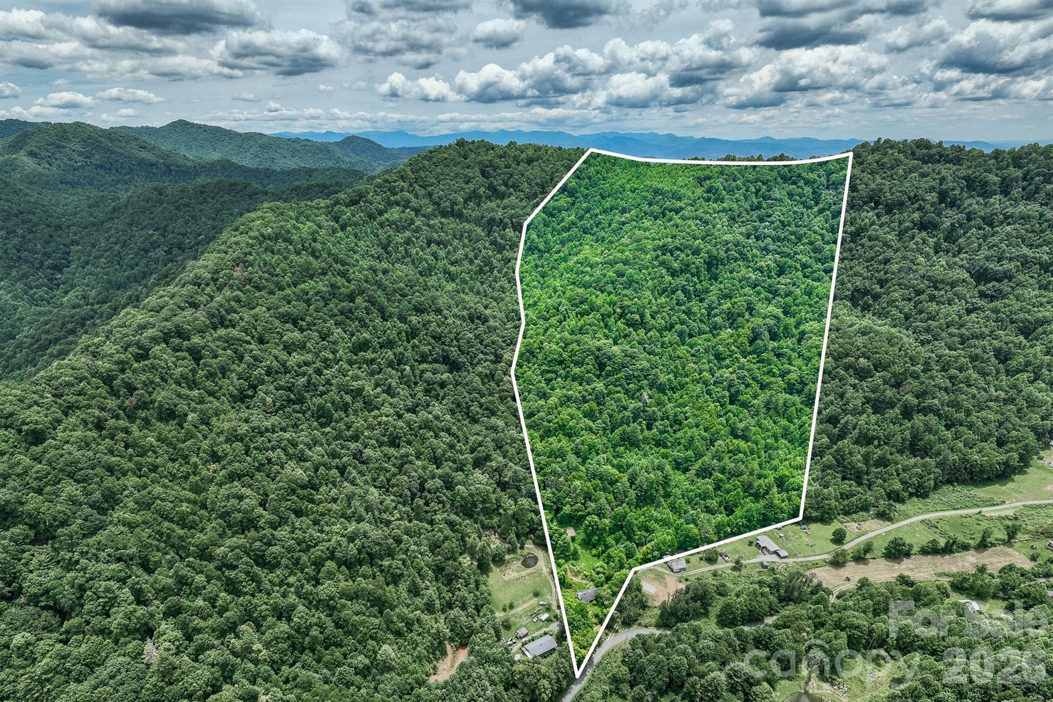main property photo 27