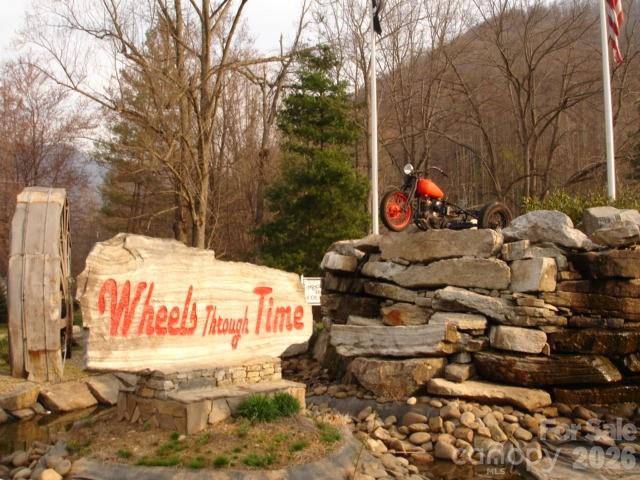 main property photo 35