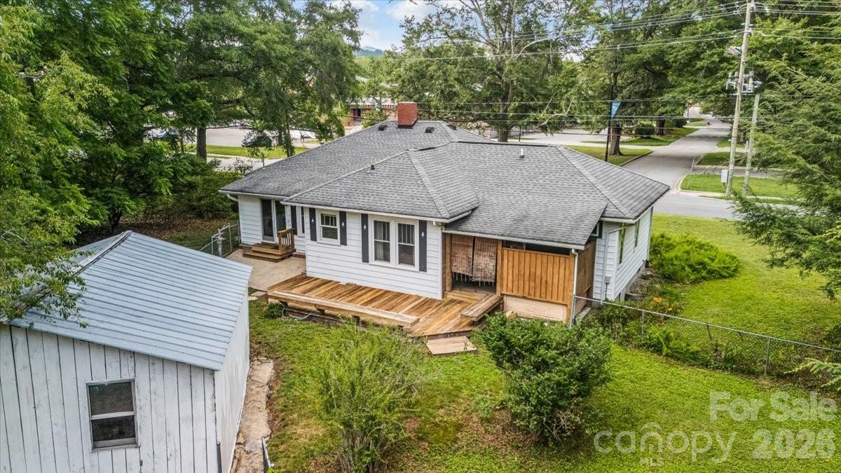 main property photo 25
