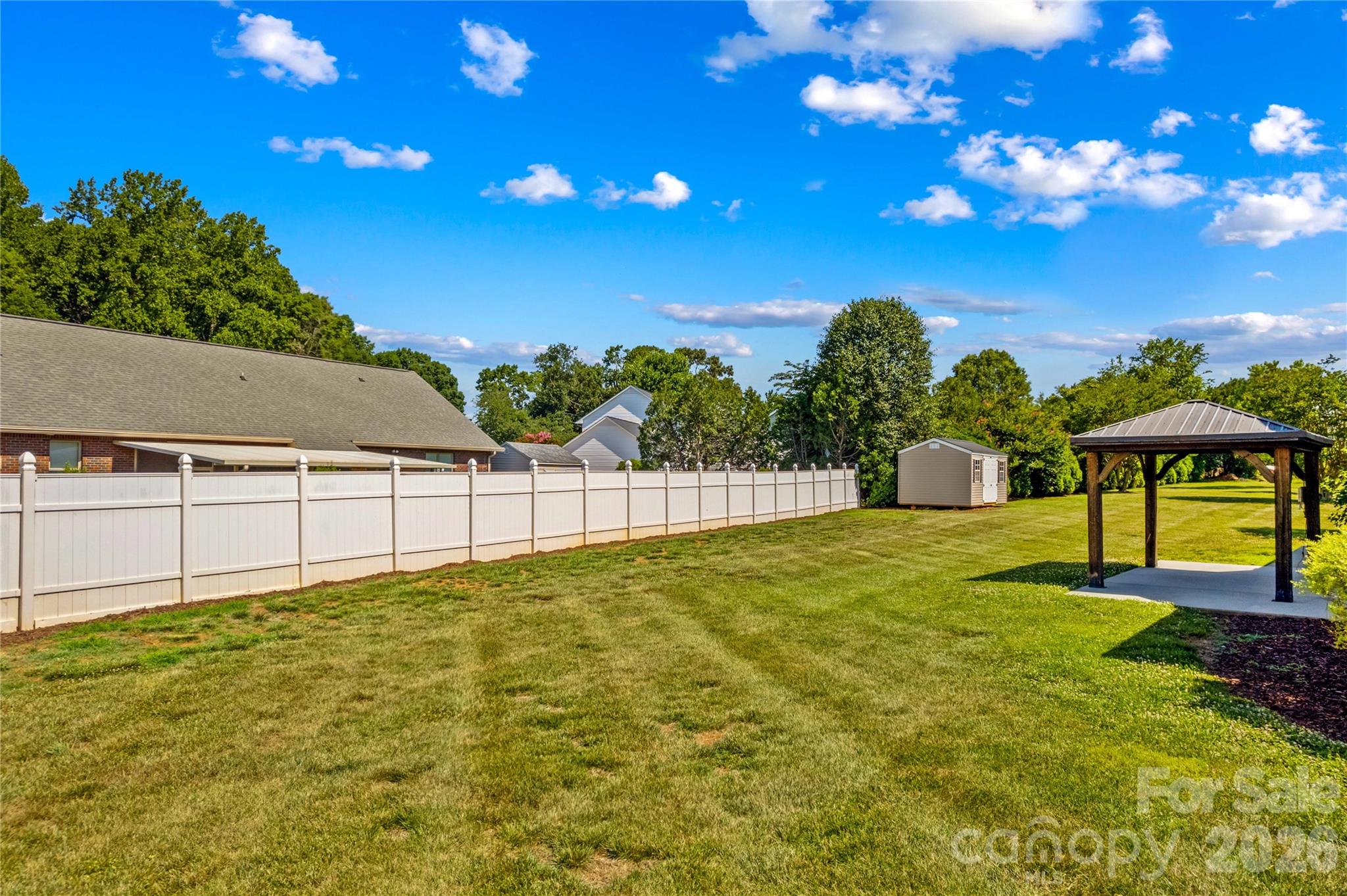 main property photo 43