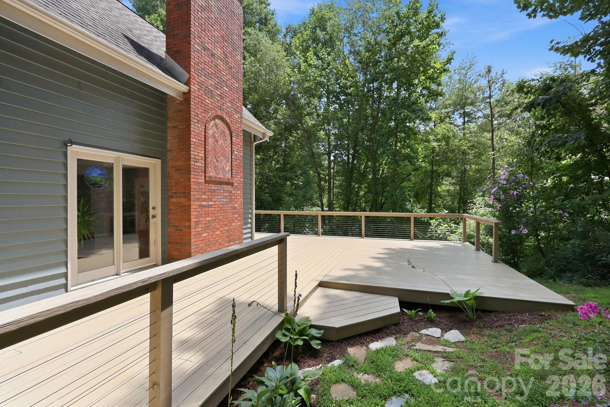 main property photo 35