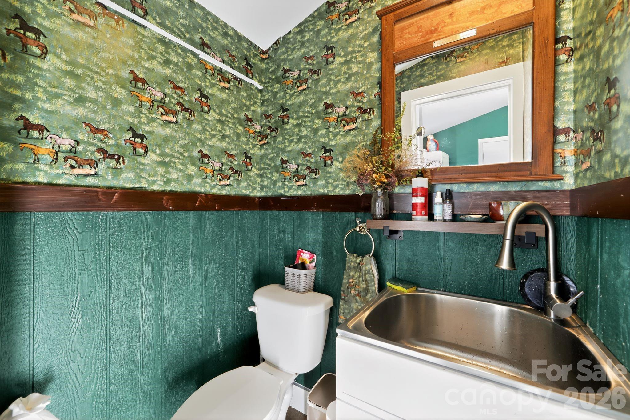 main property photo 19