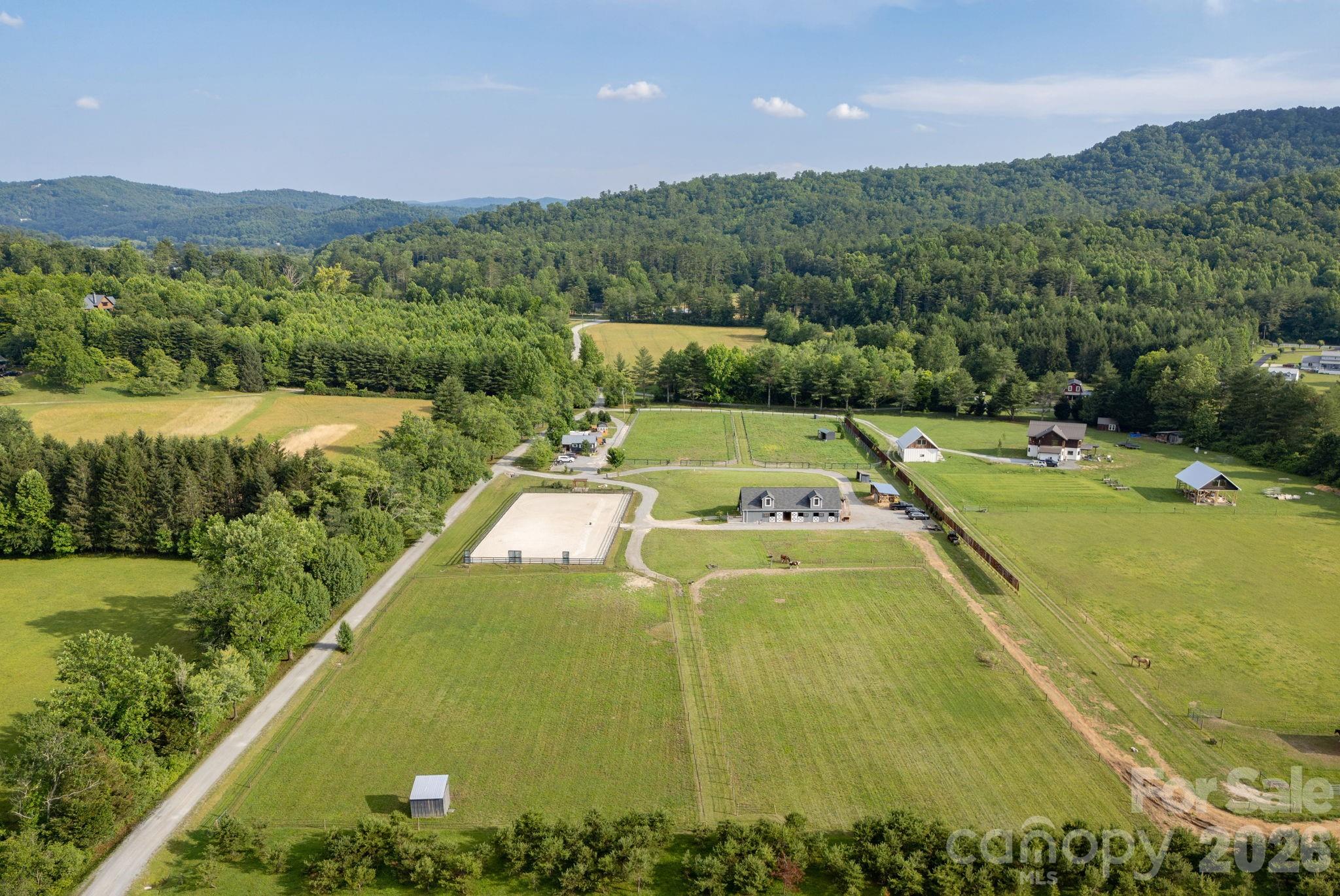main property photo 4