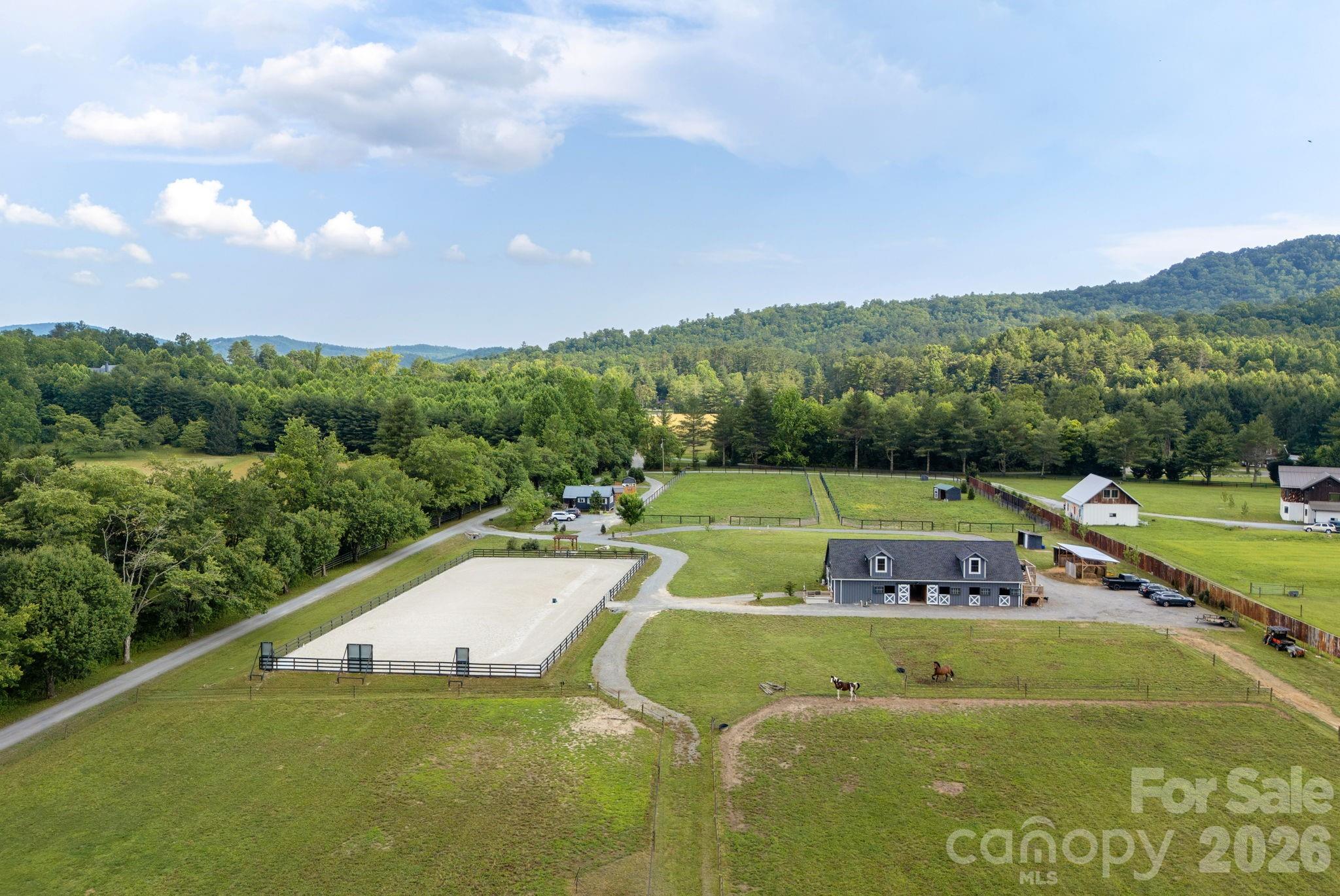 main property photo 40