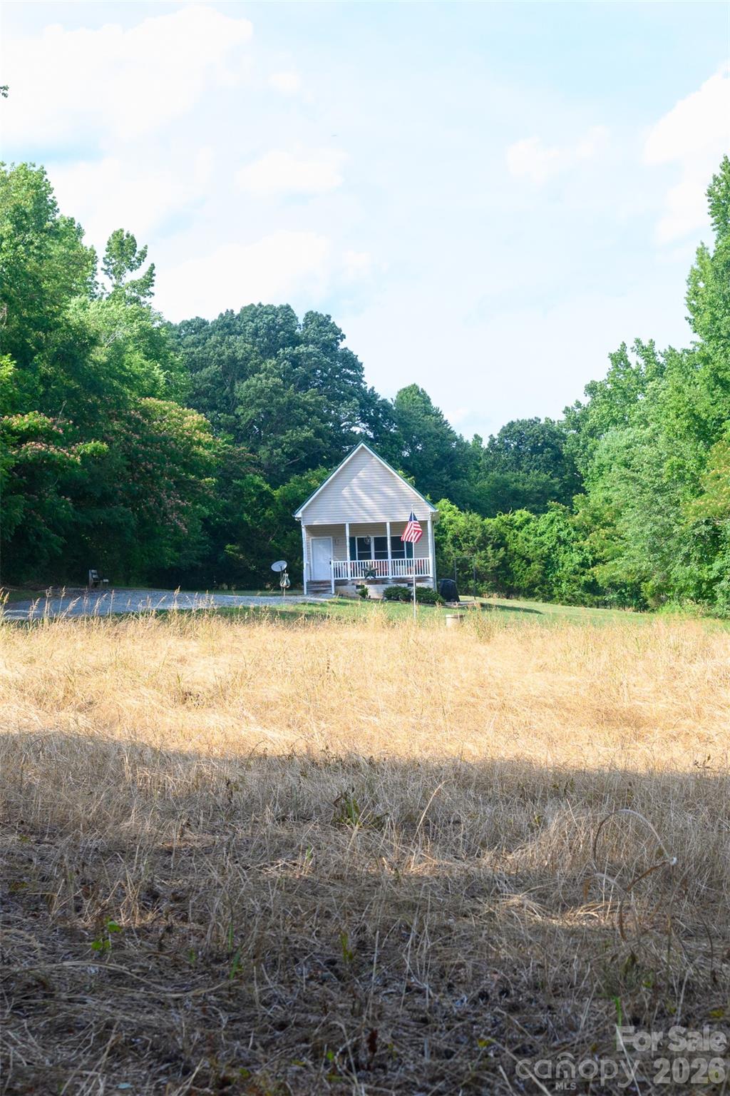 main property photo 37