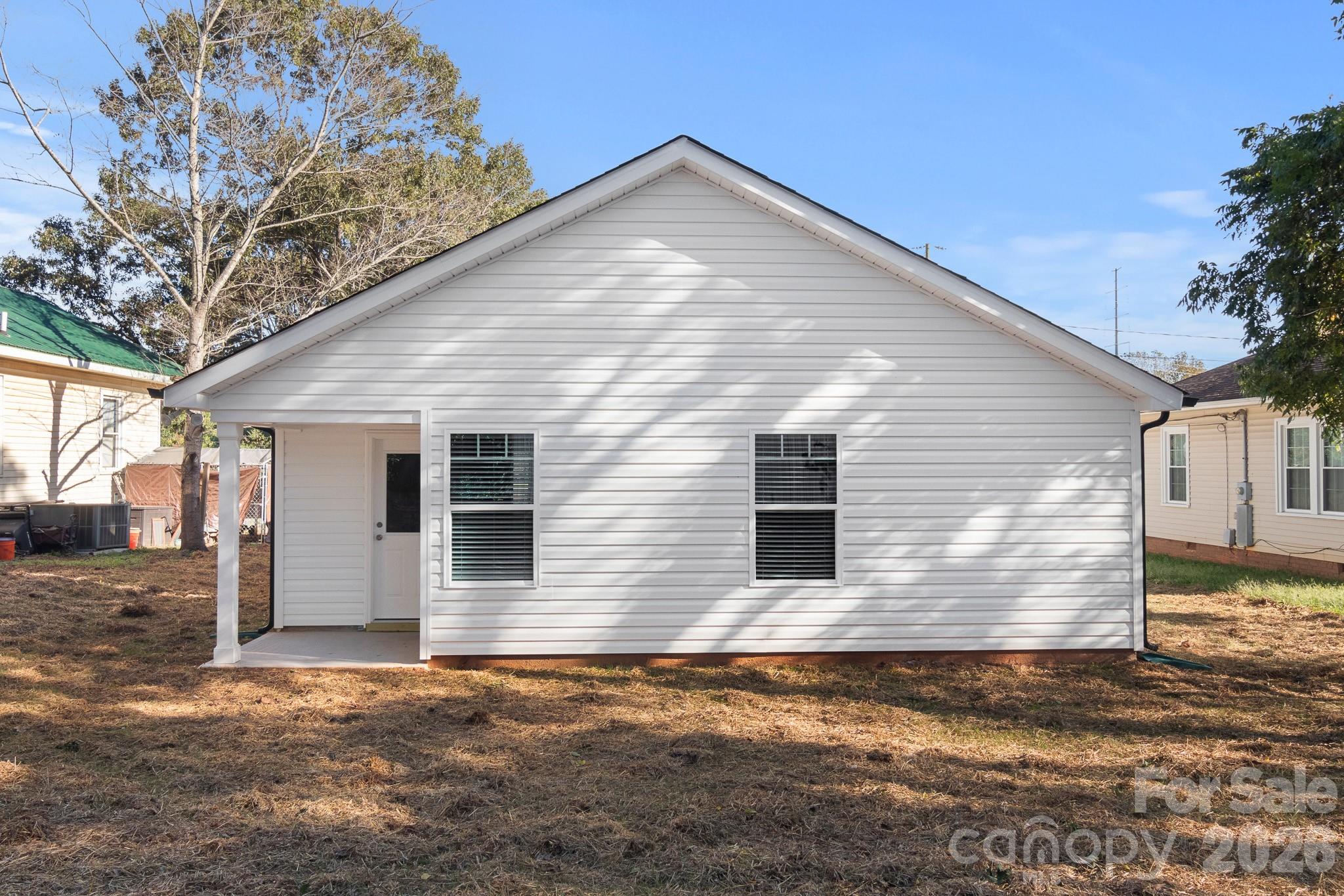 main property photo 30