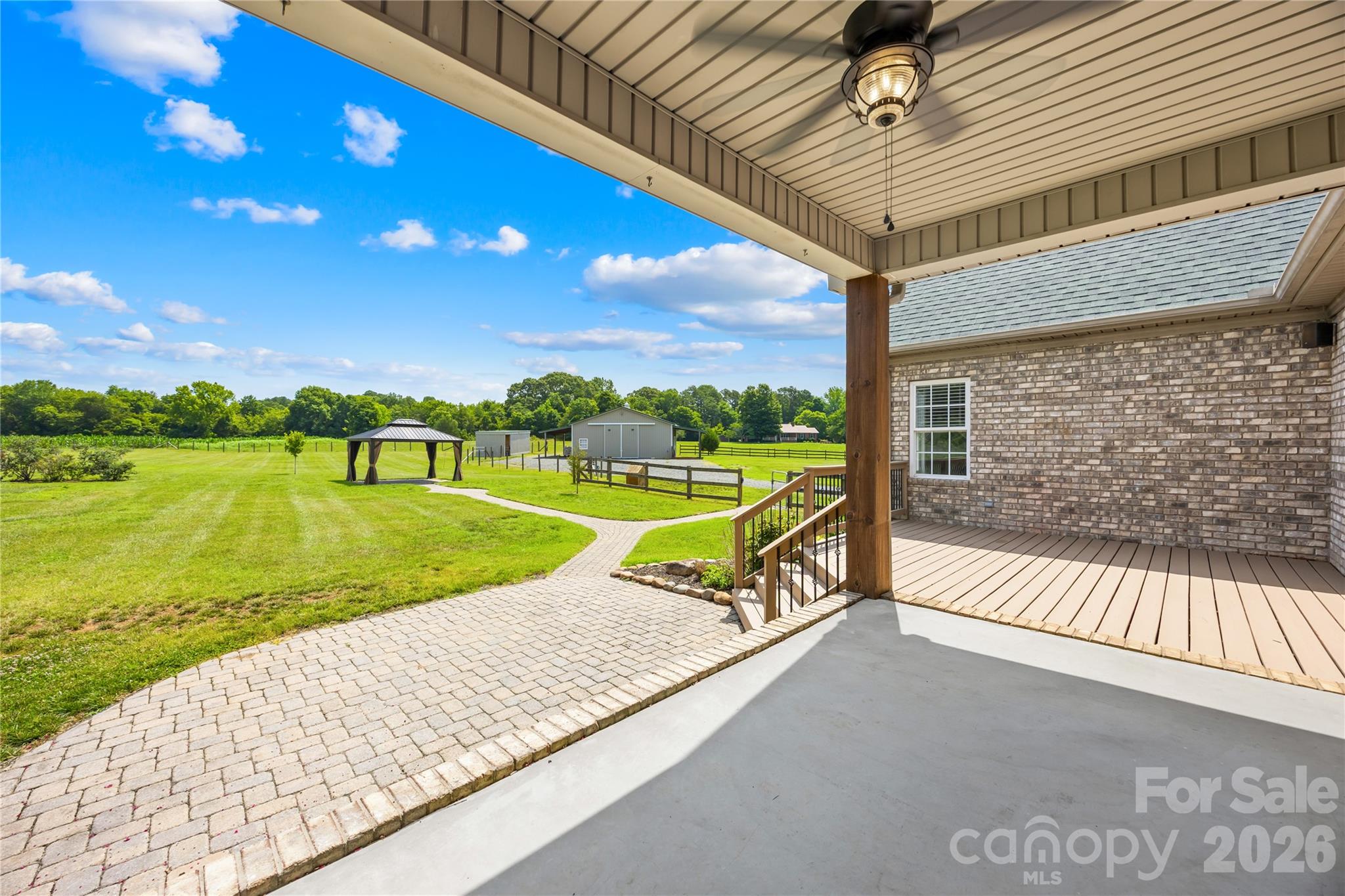 main property photo 32