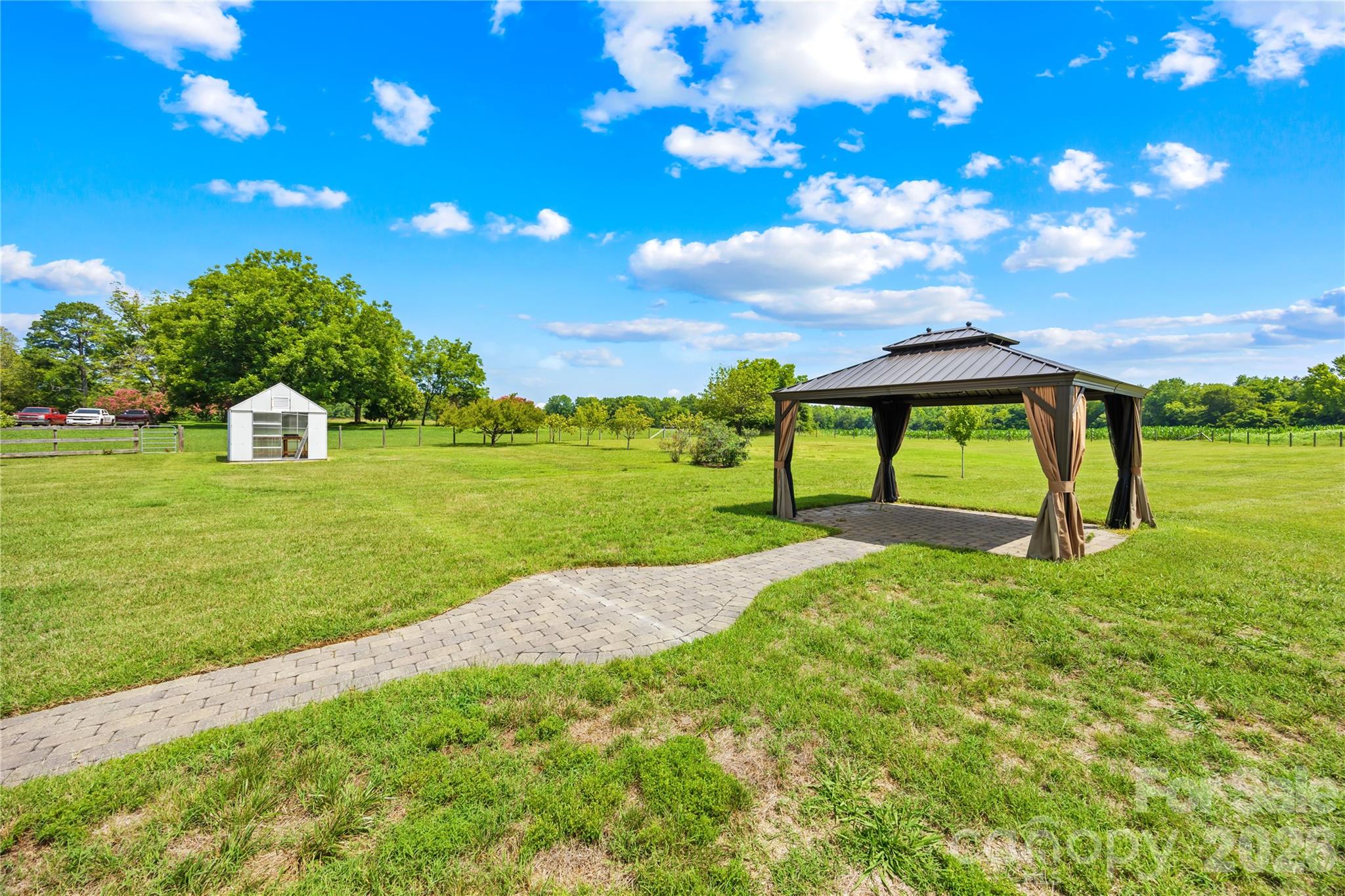 main property photo 43