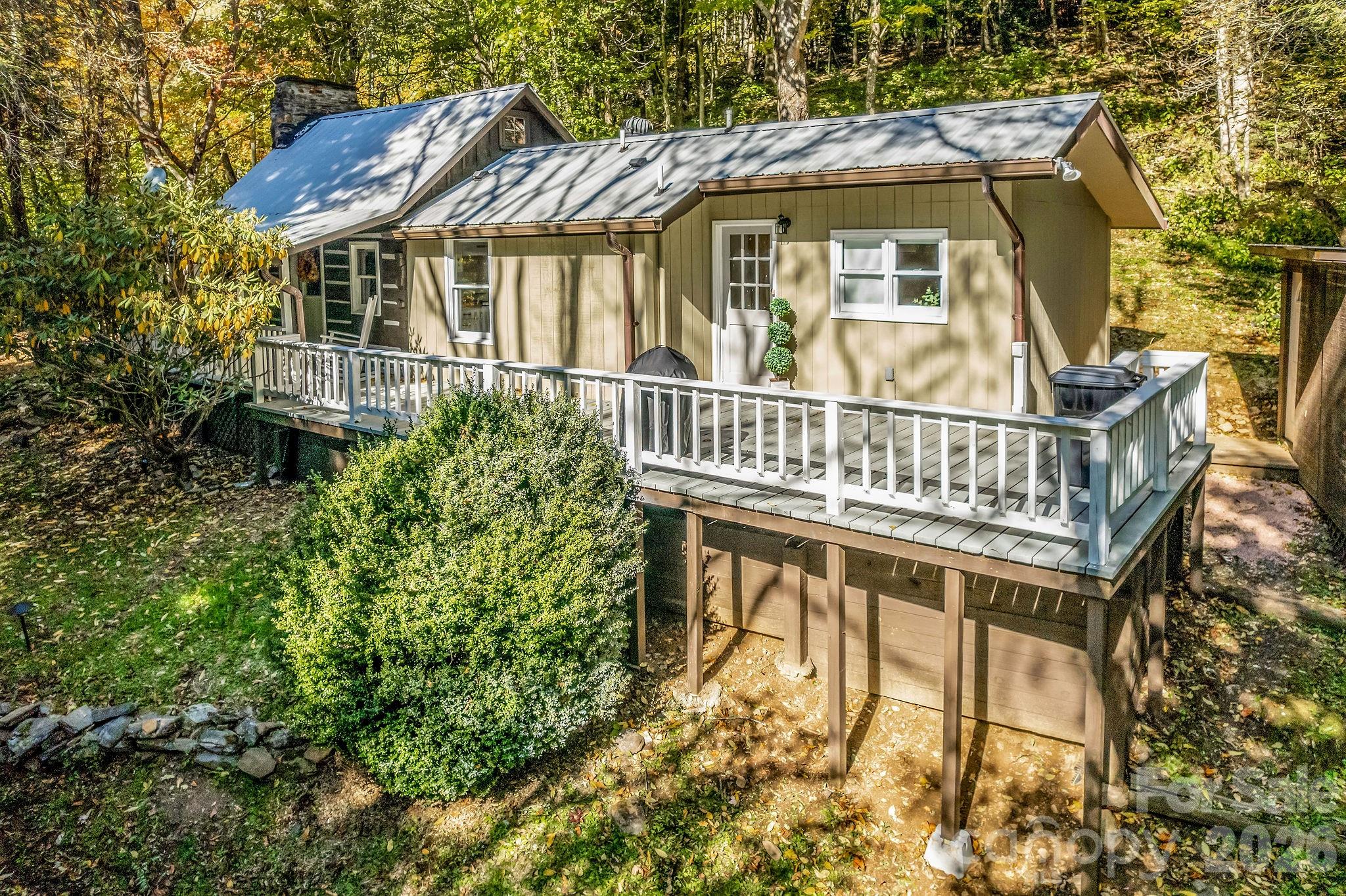 main property photo 34