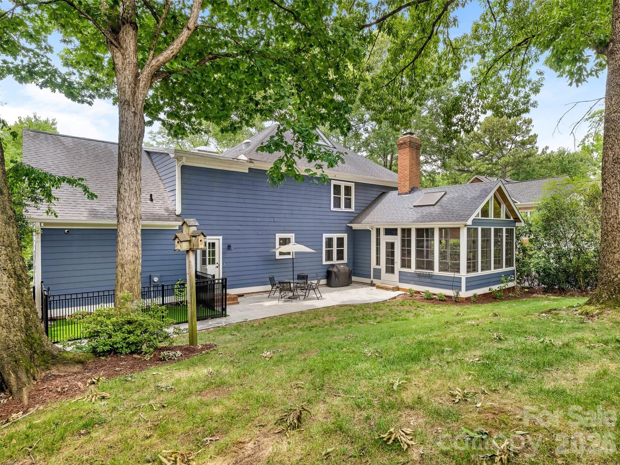 main property photo 31