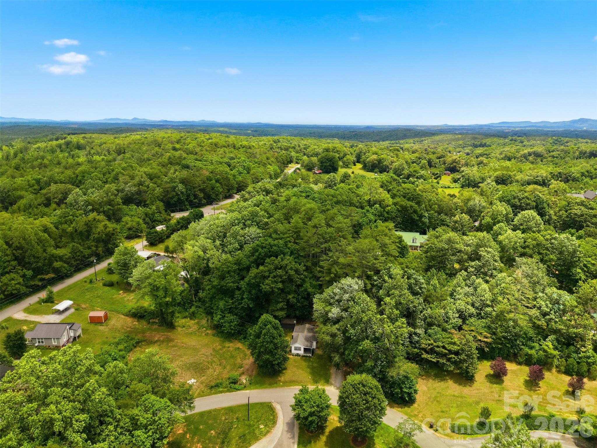 main property photo 32