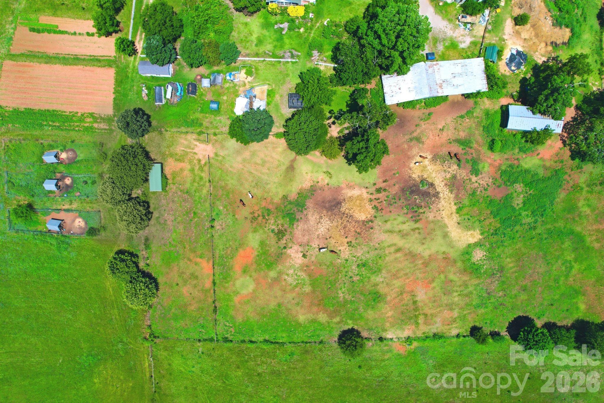 main property photo 44