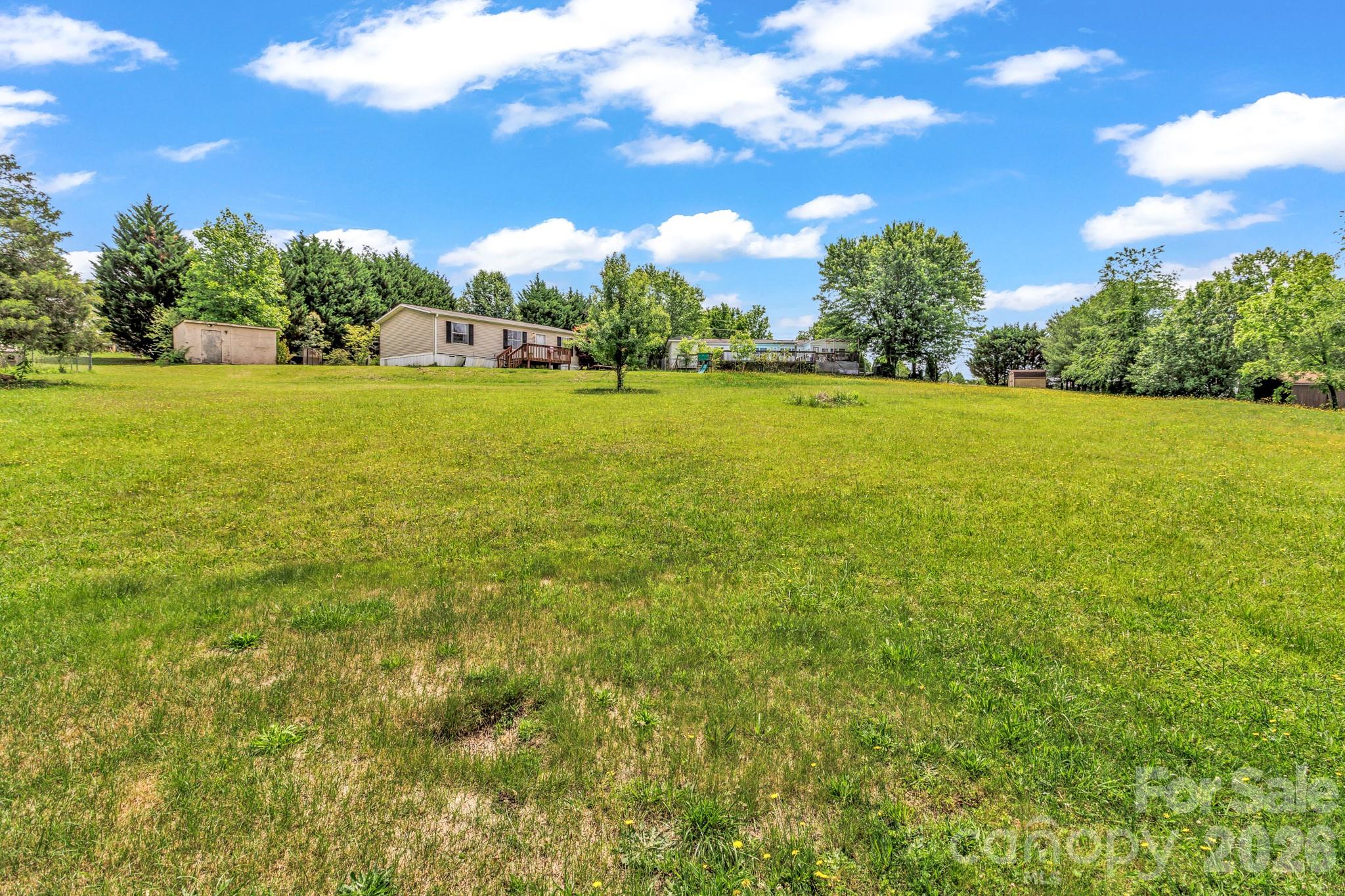 main property photo 17