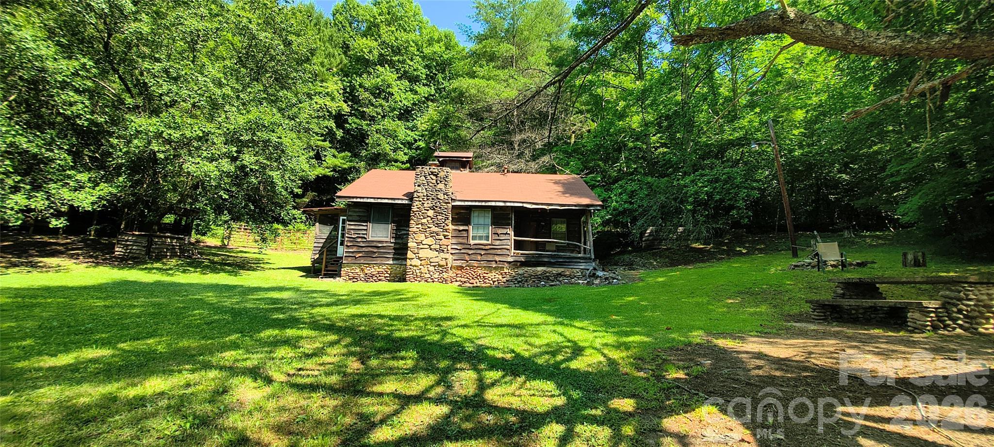 main property photo 27