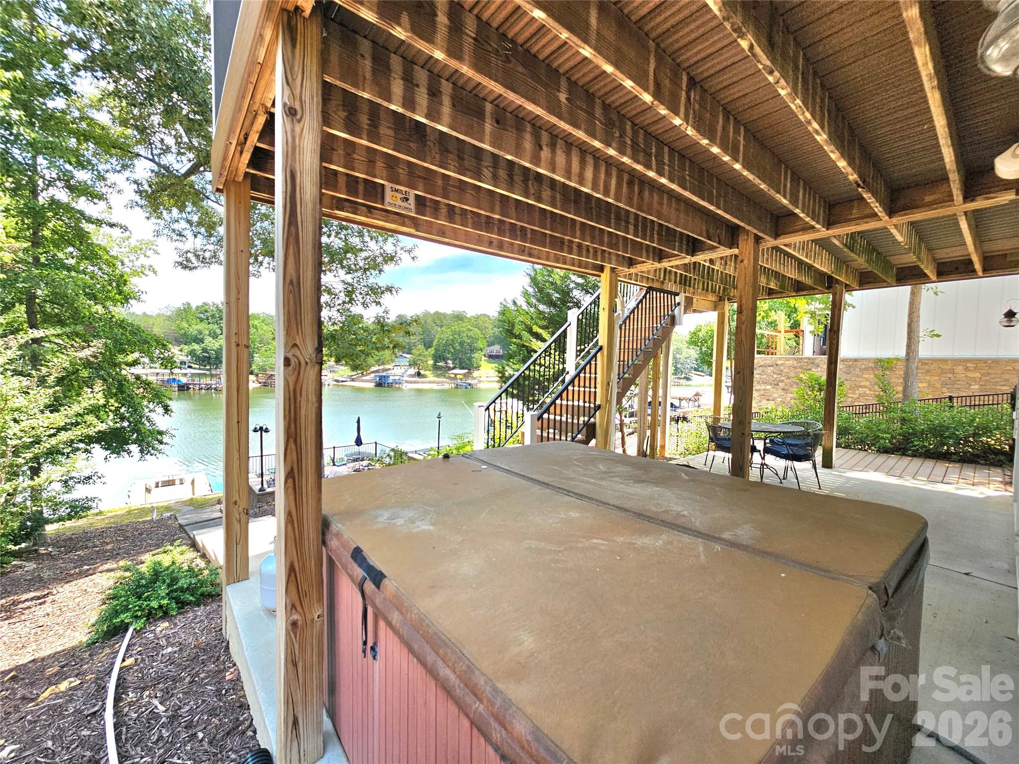 main property photo 35