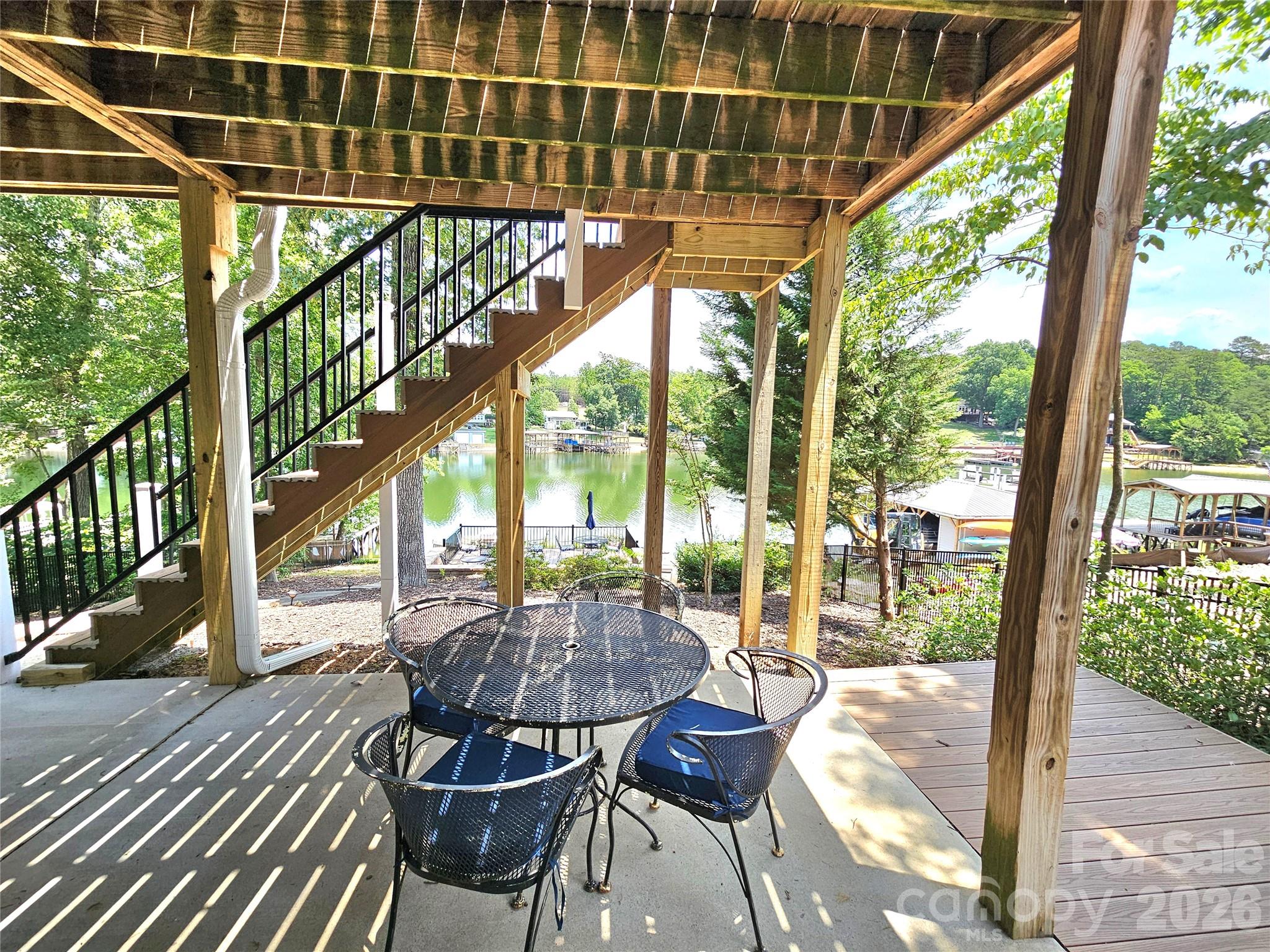 main property photo 36