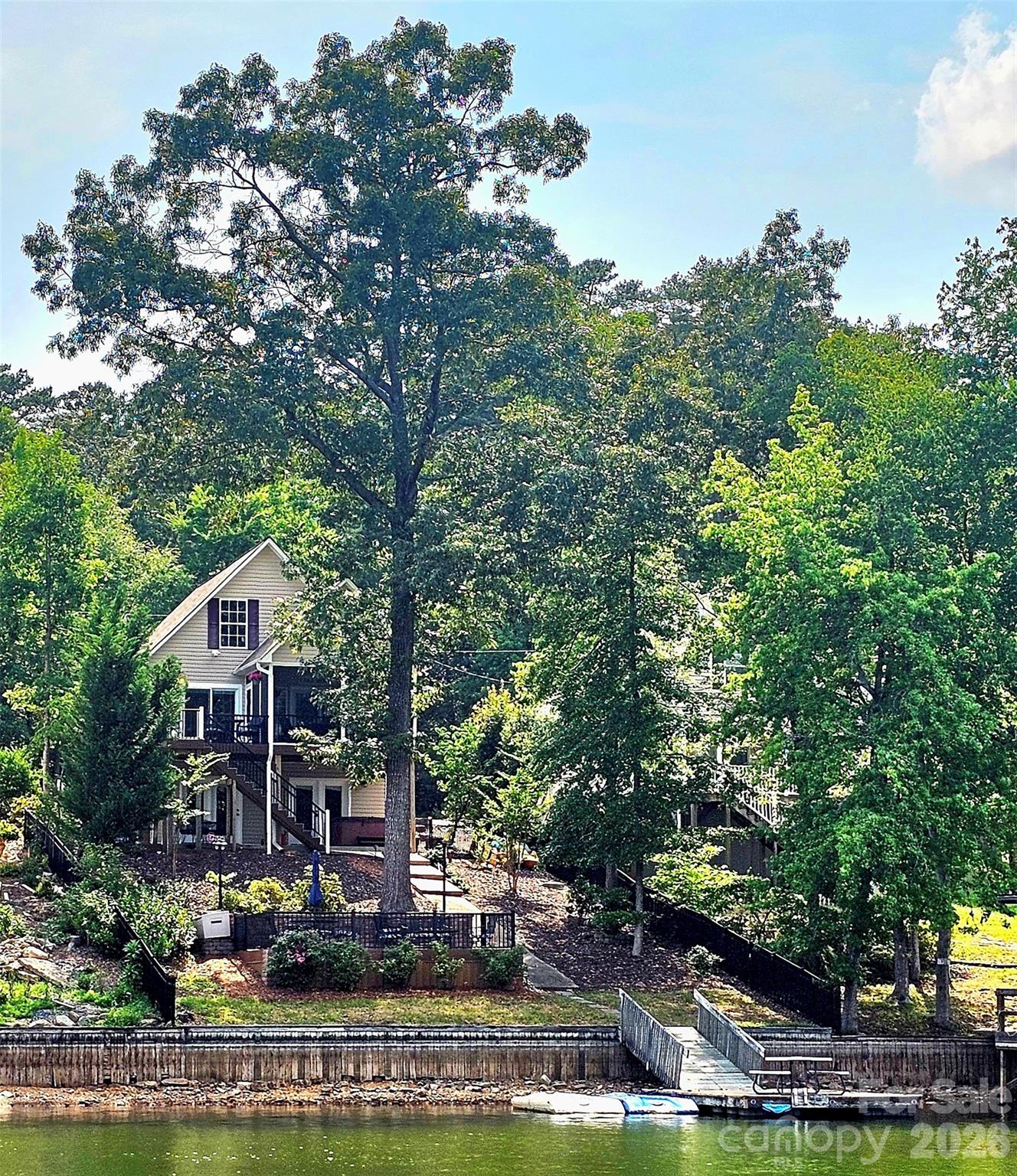 main property photo 41