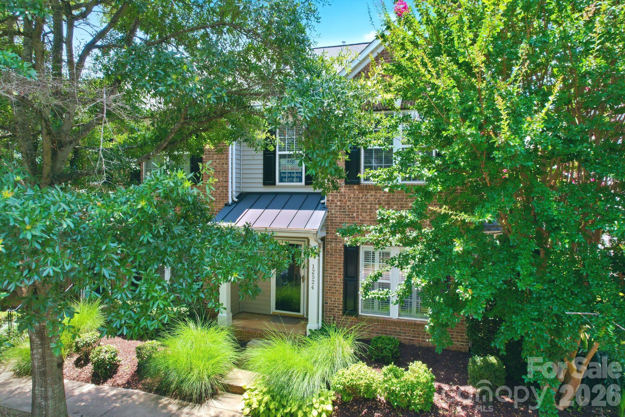 main property photo 45