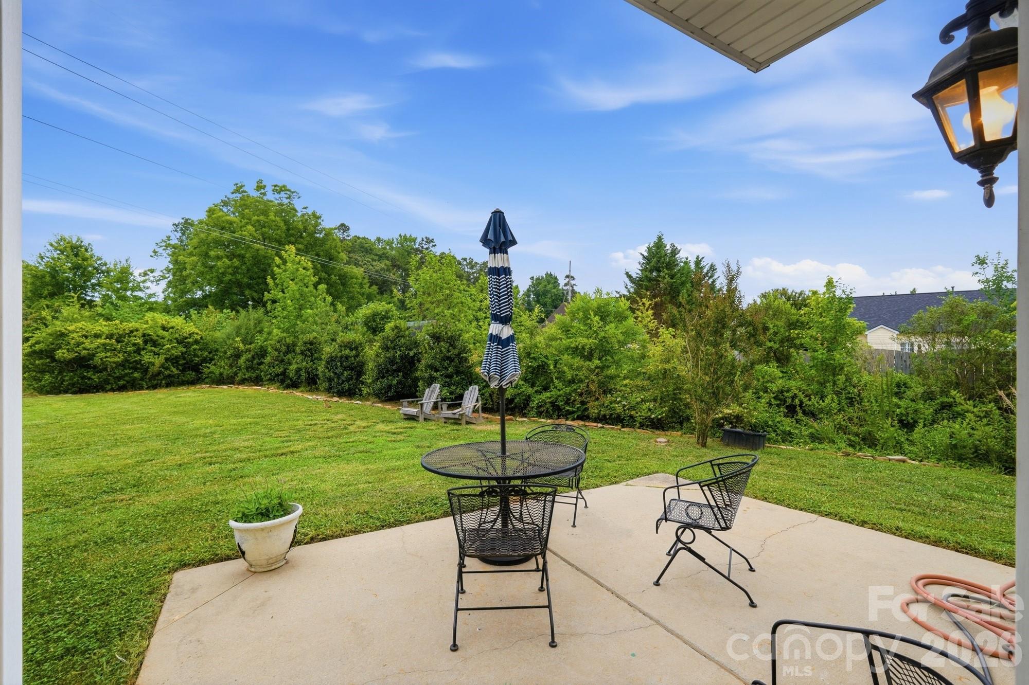 main property photo 38
