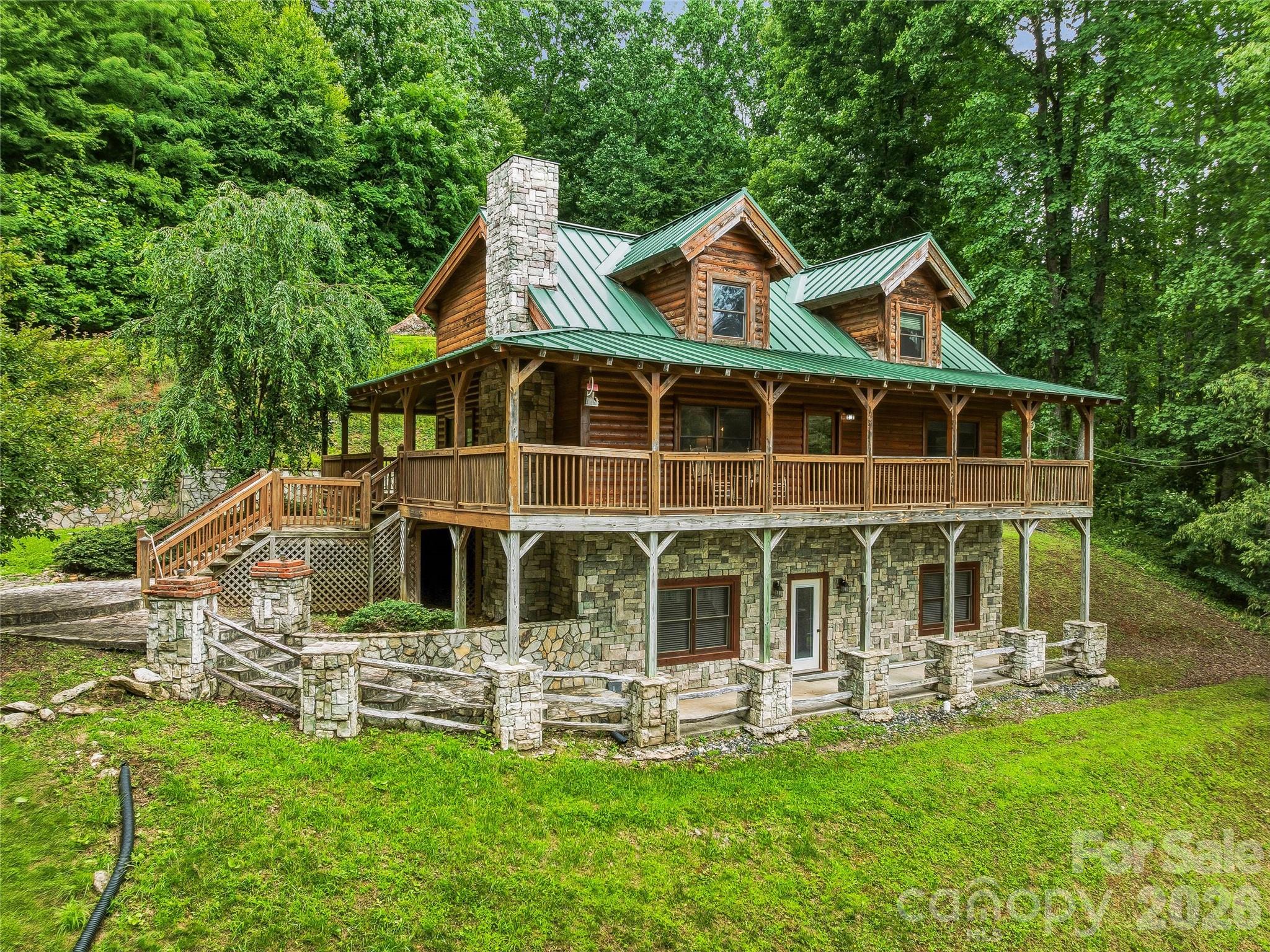 main property photo 4