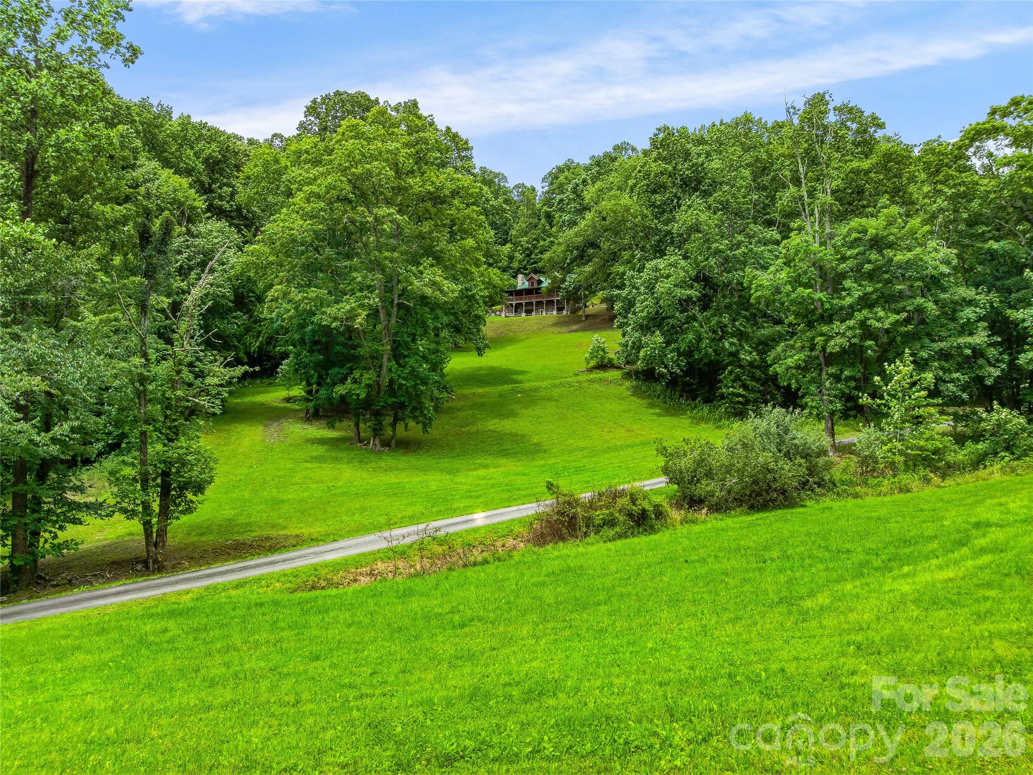 main property photo 6